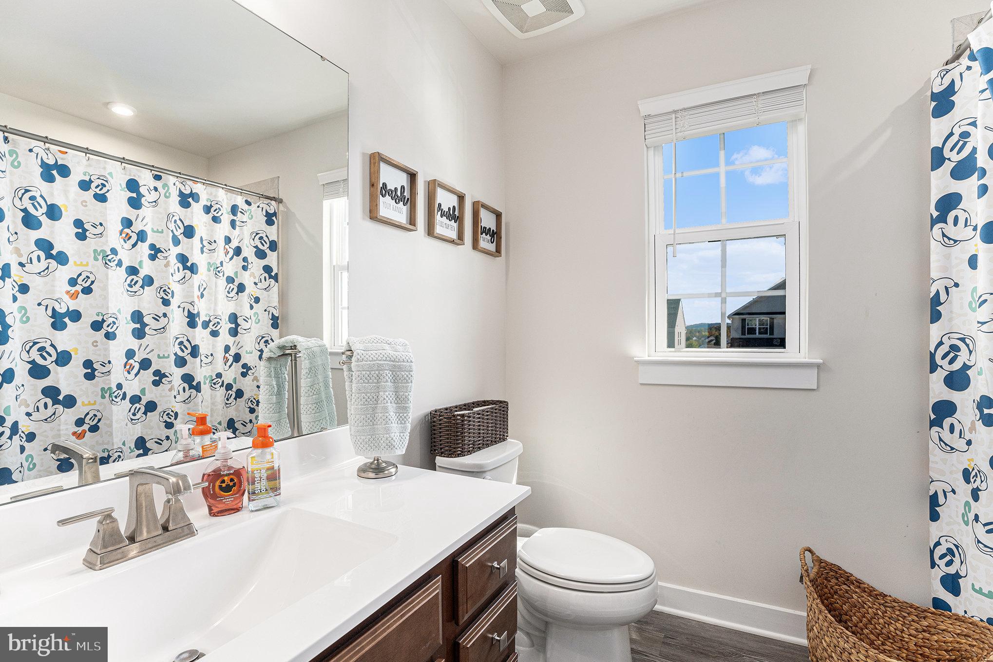 HANOVER POINTE - Residential