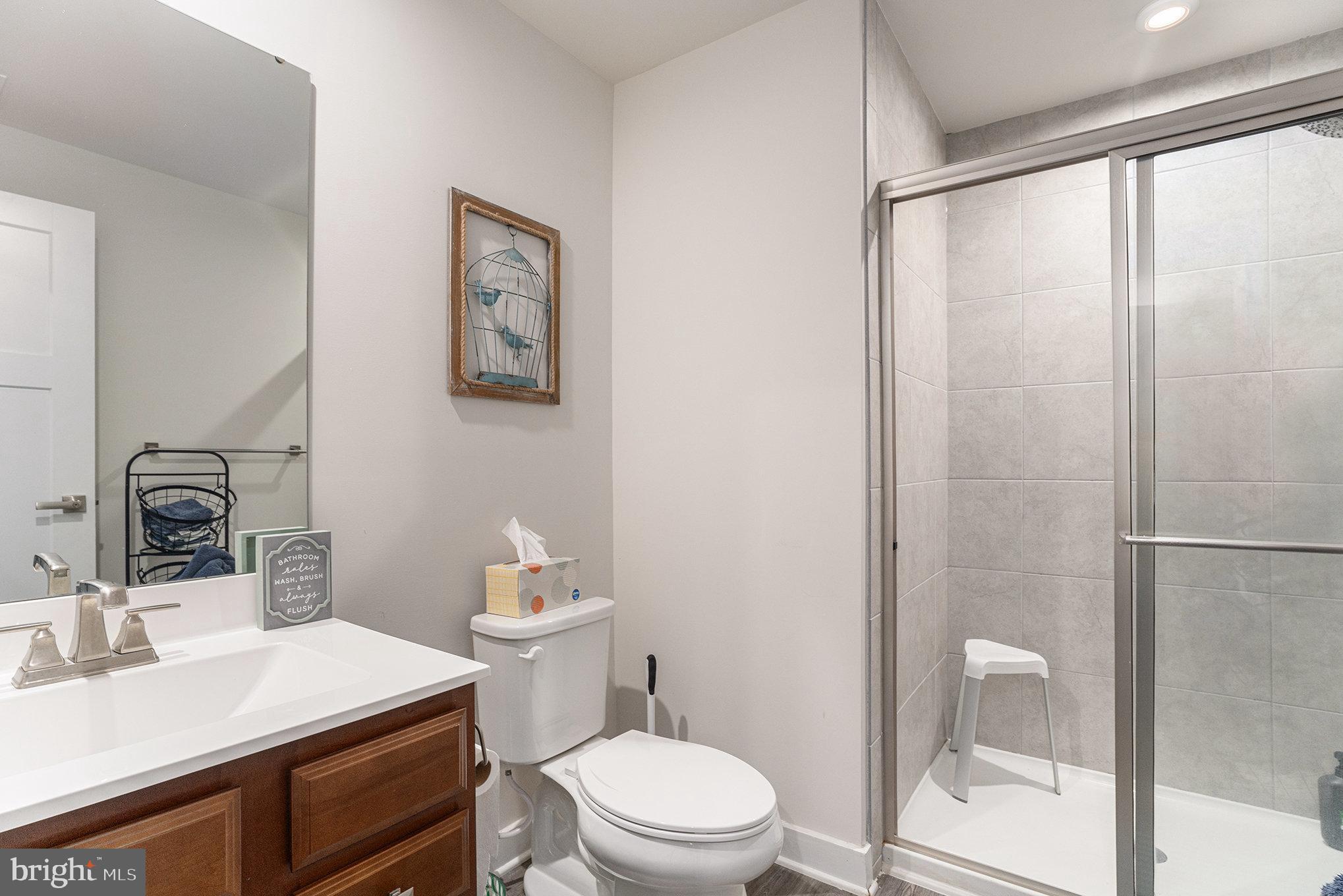 HANOVER POINTE - Residential