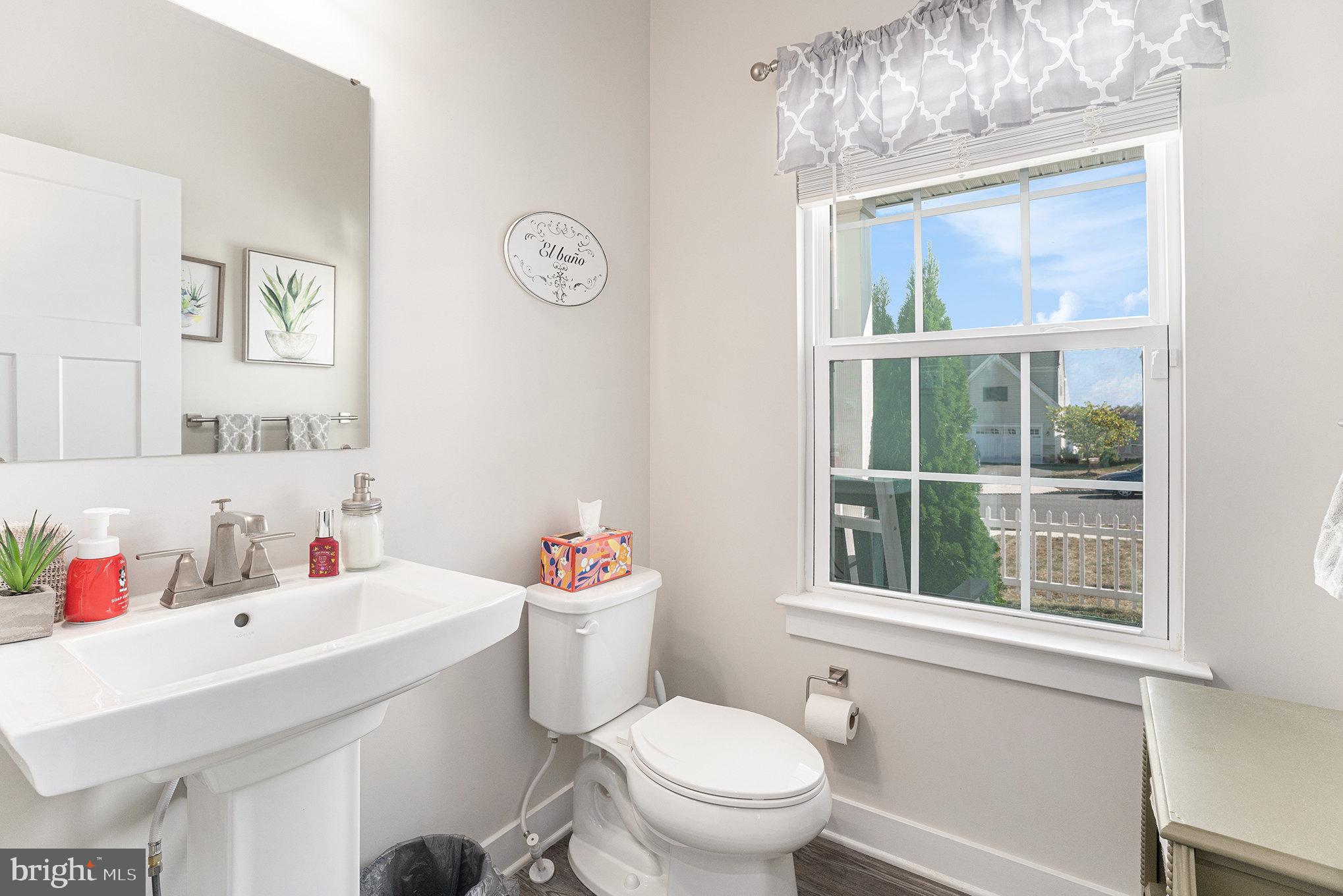 HANOVER POINTE - Residential