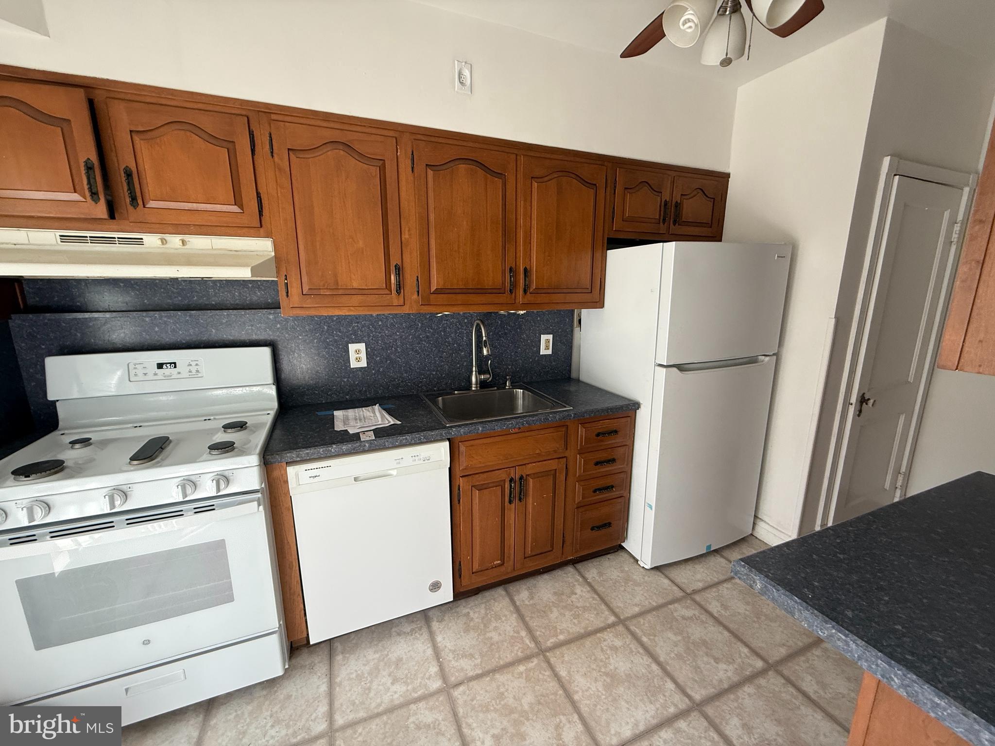 HAMILTON - Residential