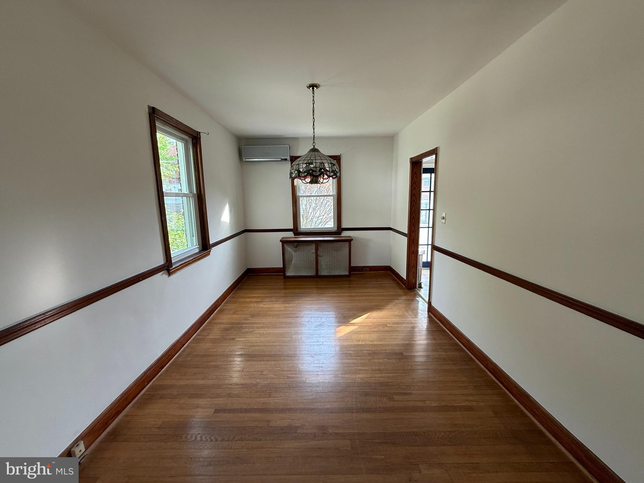 HAMILTON - Residential