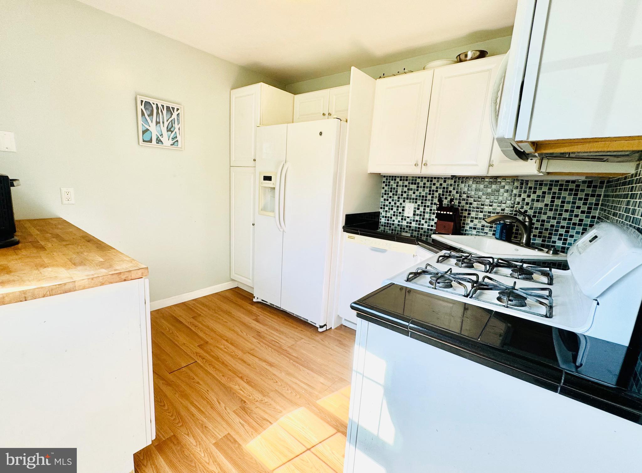DUNLOGAN - Residential