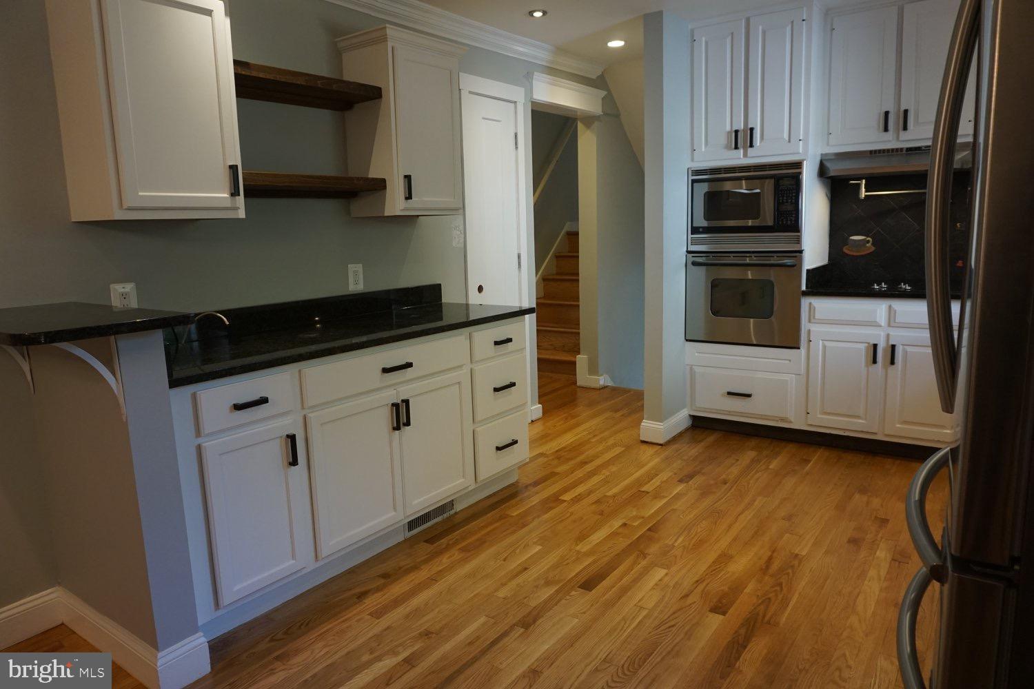 PLYMOUTH HAVEN - Residential Lease