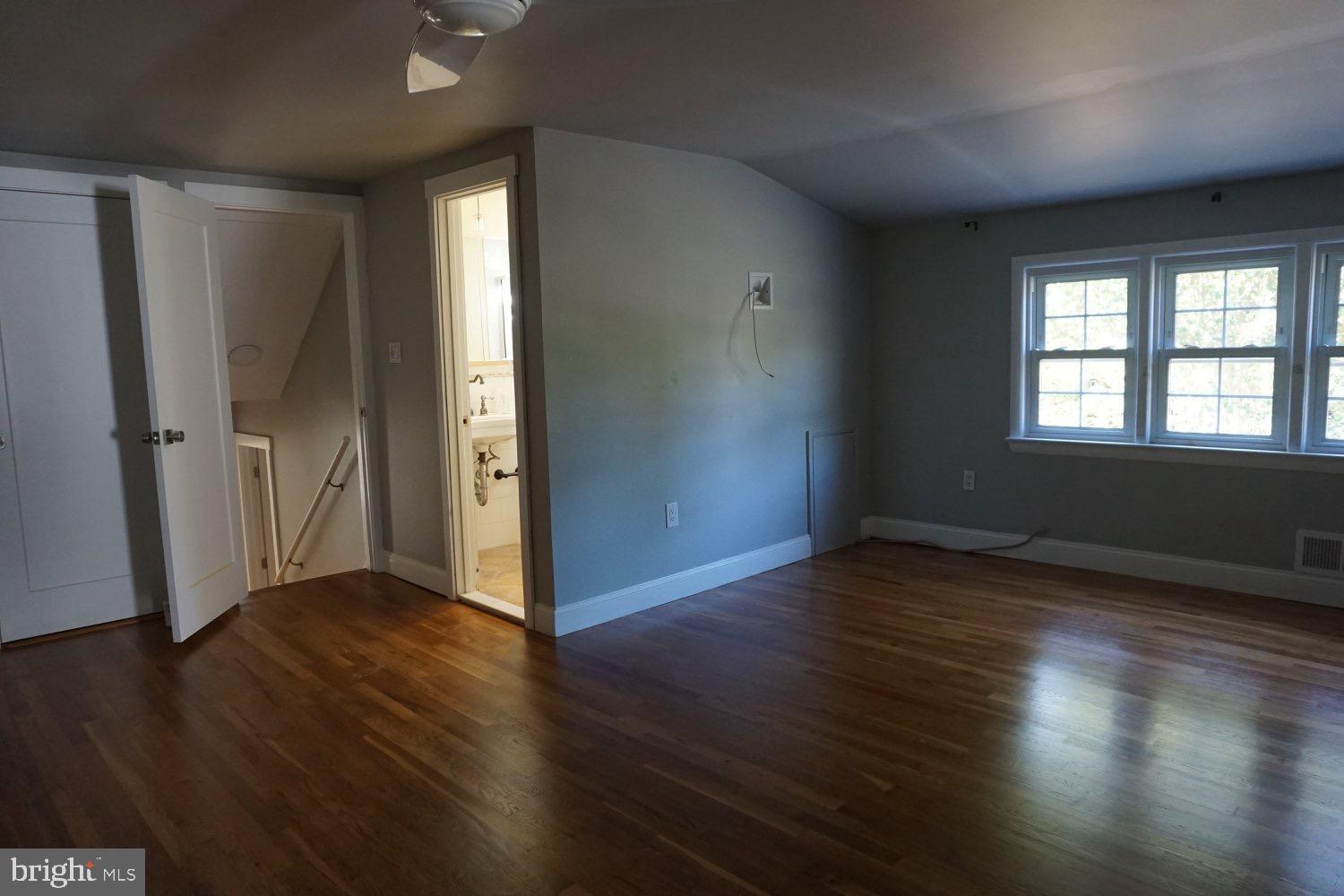 PLYMOUTH HAVEN - Residential Lease