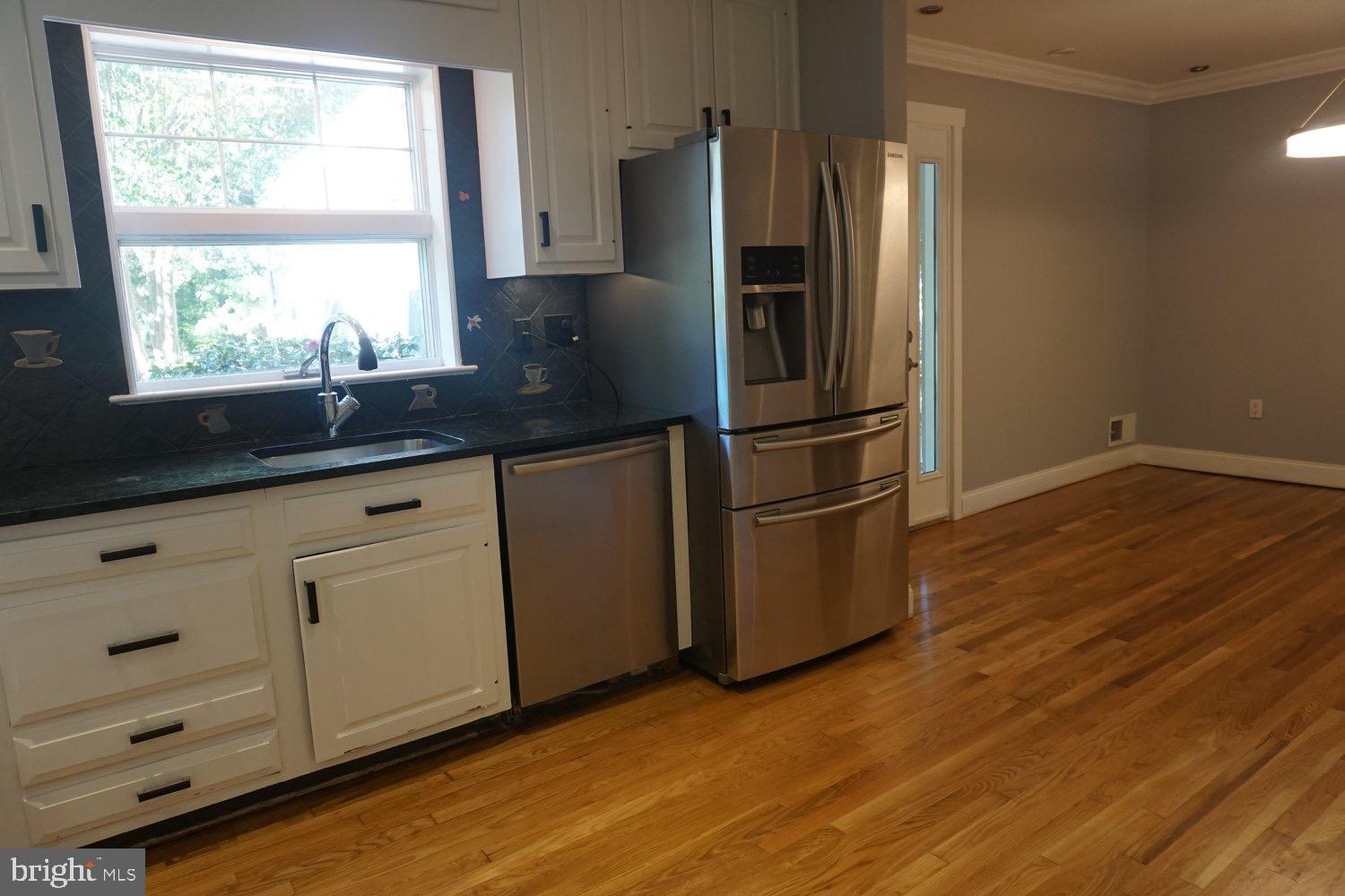 PLYMOUTH HAVEN - Residential Lease