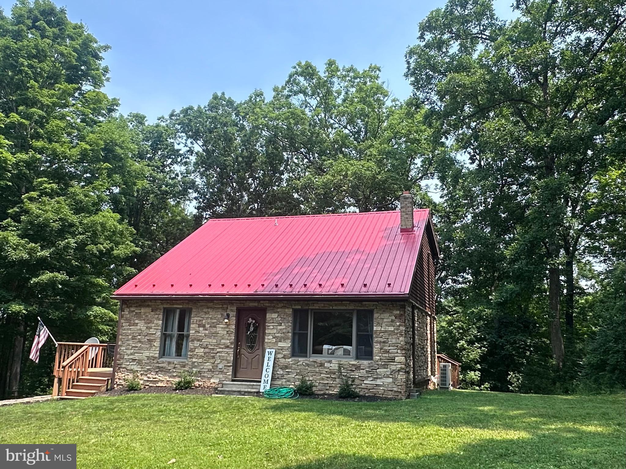 845 OAK RIDGE DR