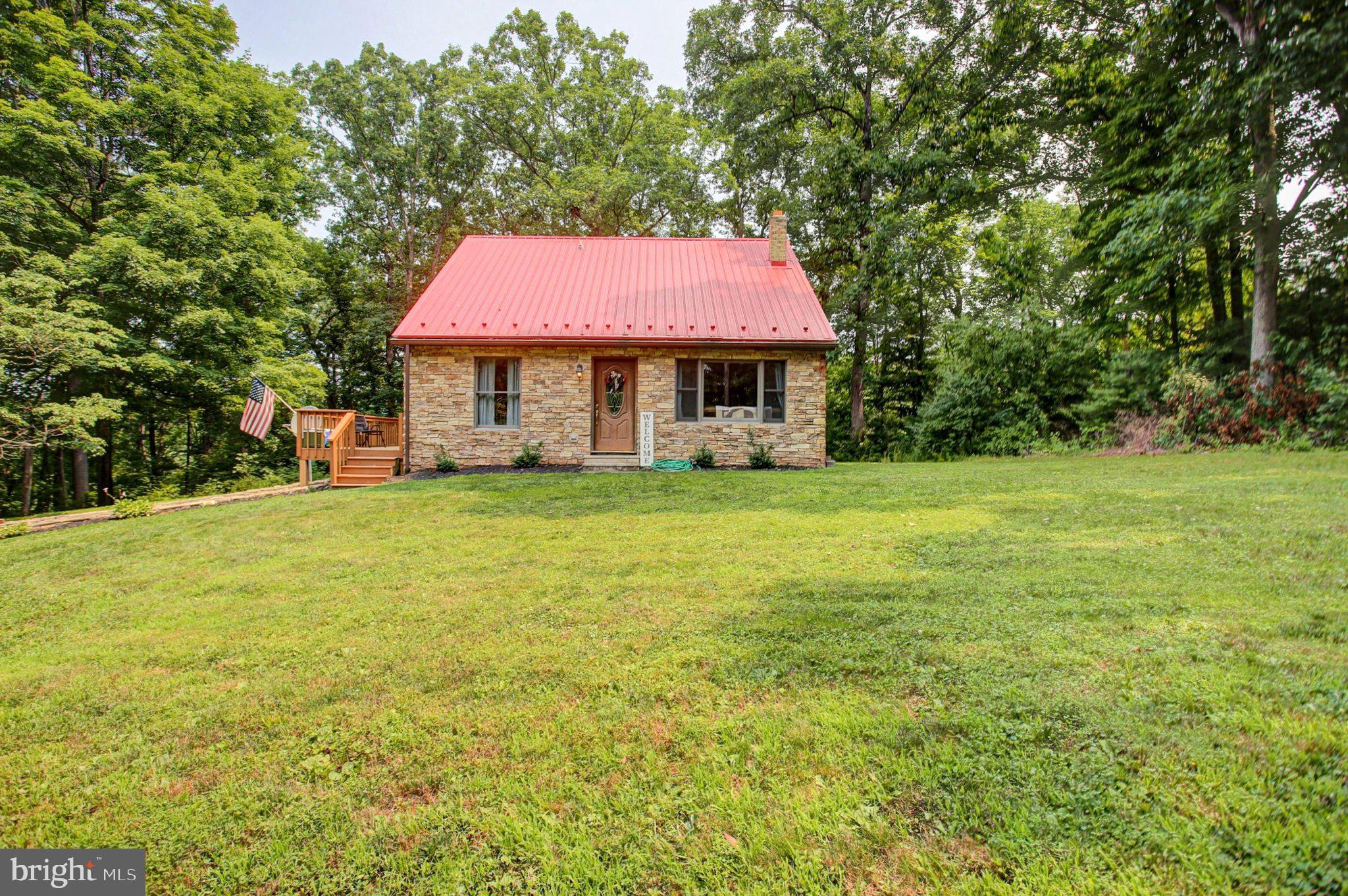 845 OAK RIDGE DR