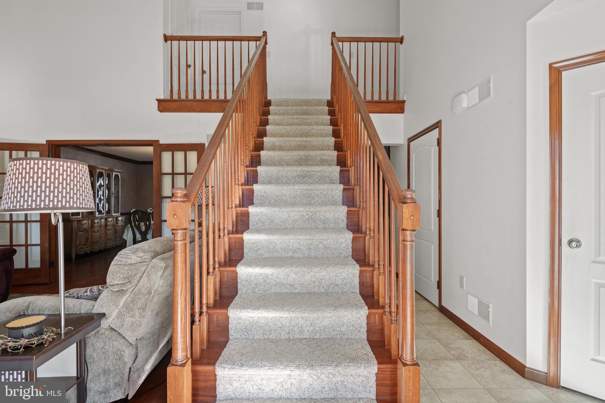 BLUE MOUNTAIN VIEW ESTATE - Residential