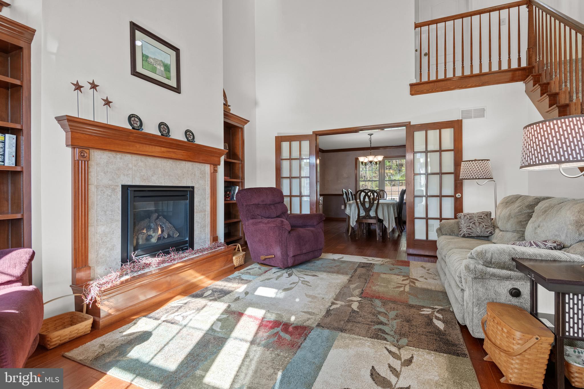 BLUE MOUNTAIN VIEW ESTATE - Residential