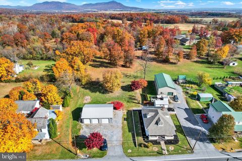 13883 BUCHANAN TRAIL W MERCERSBURG PA 17236