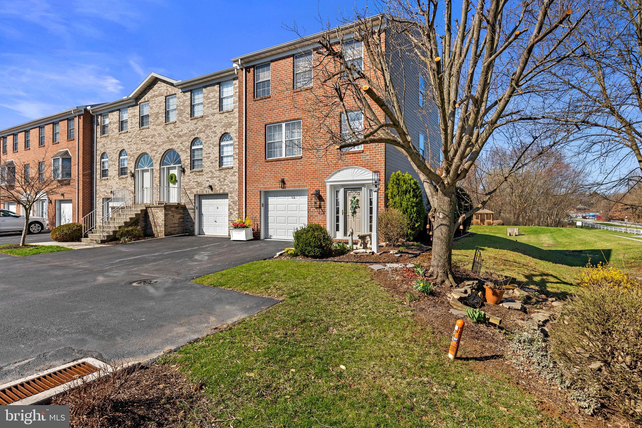 102 LORENZO COURT 102