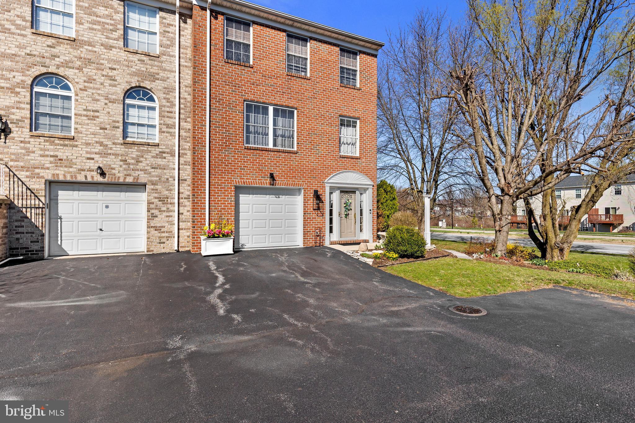 102 LORENZO COURT 102