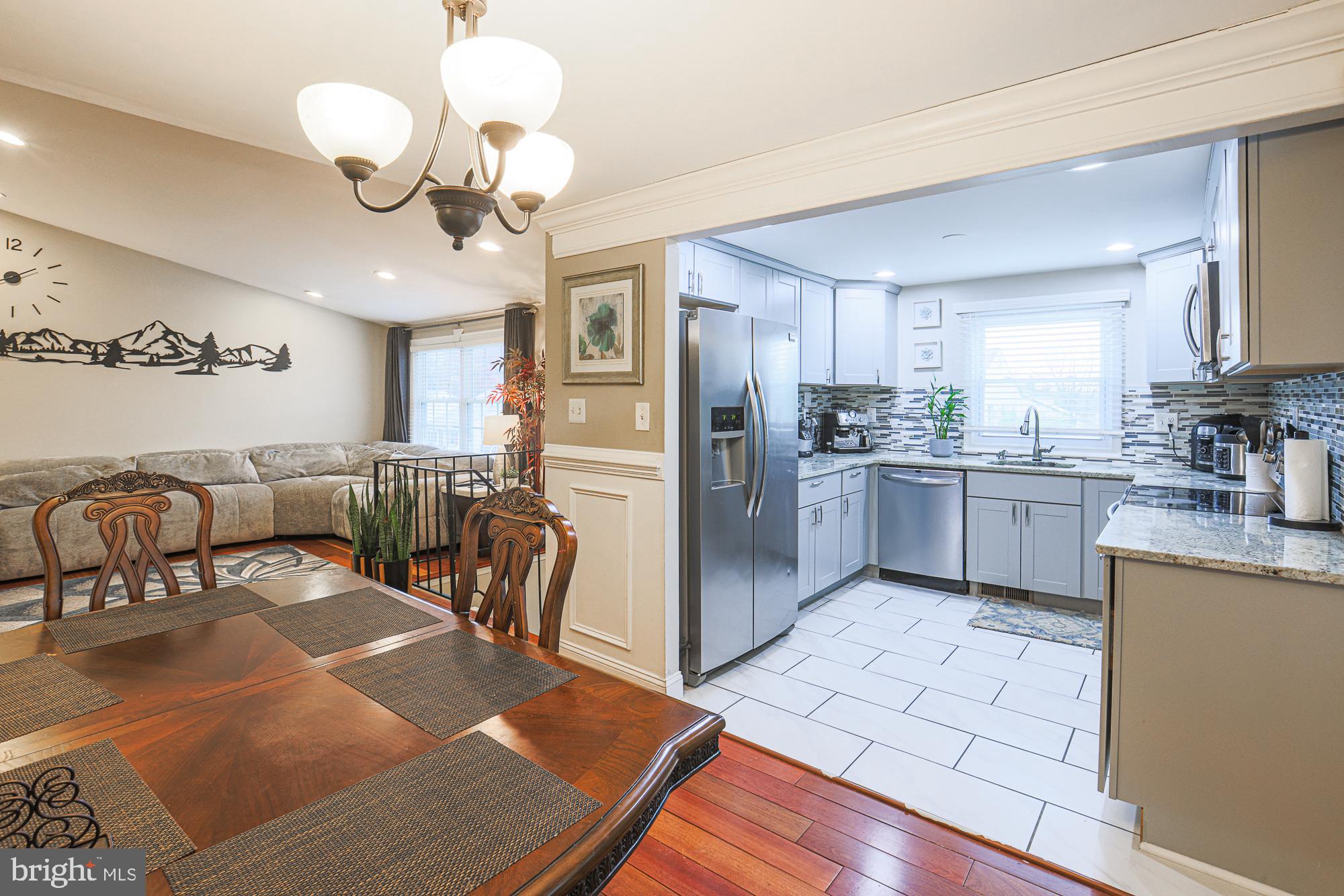 BARRINGTON - Residential