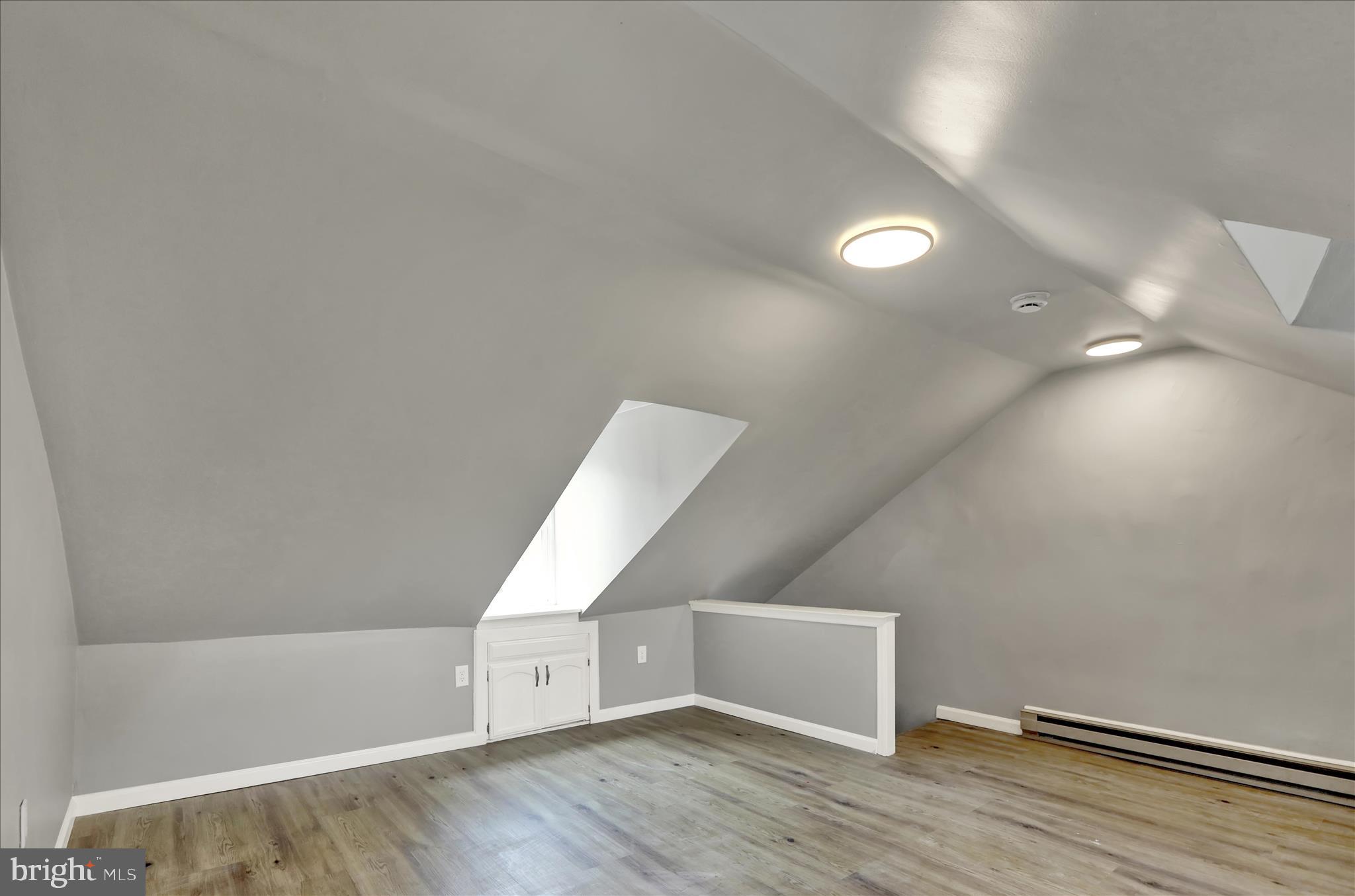 READING - Residential Lease