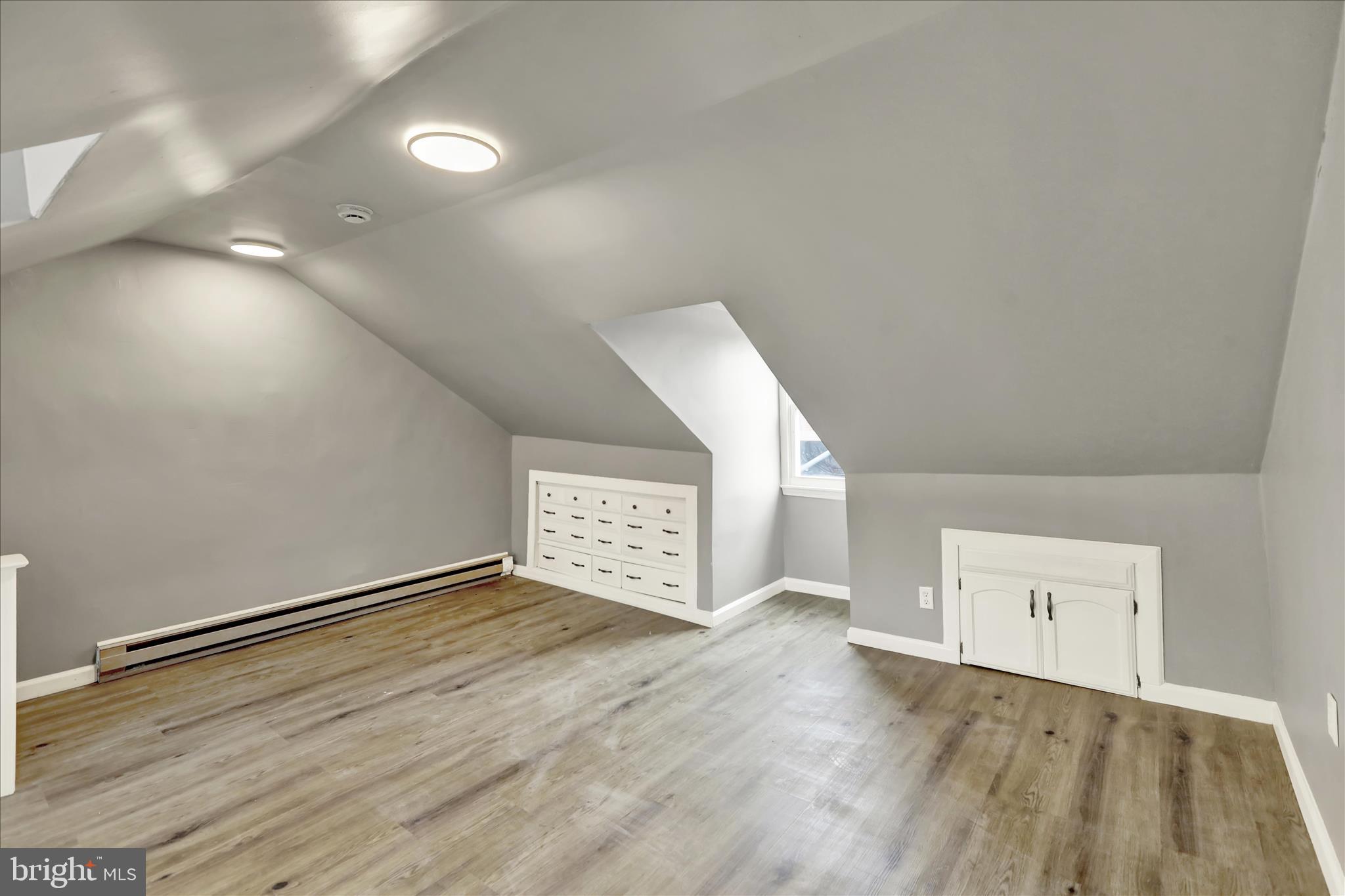 READING - Residential Lease