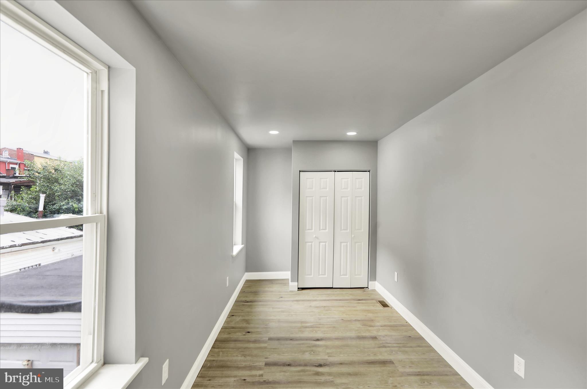 READING - Residential Lease