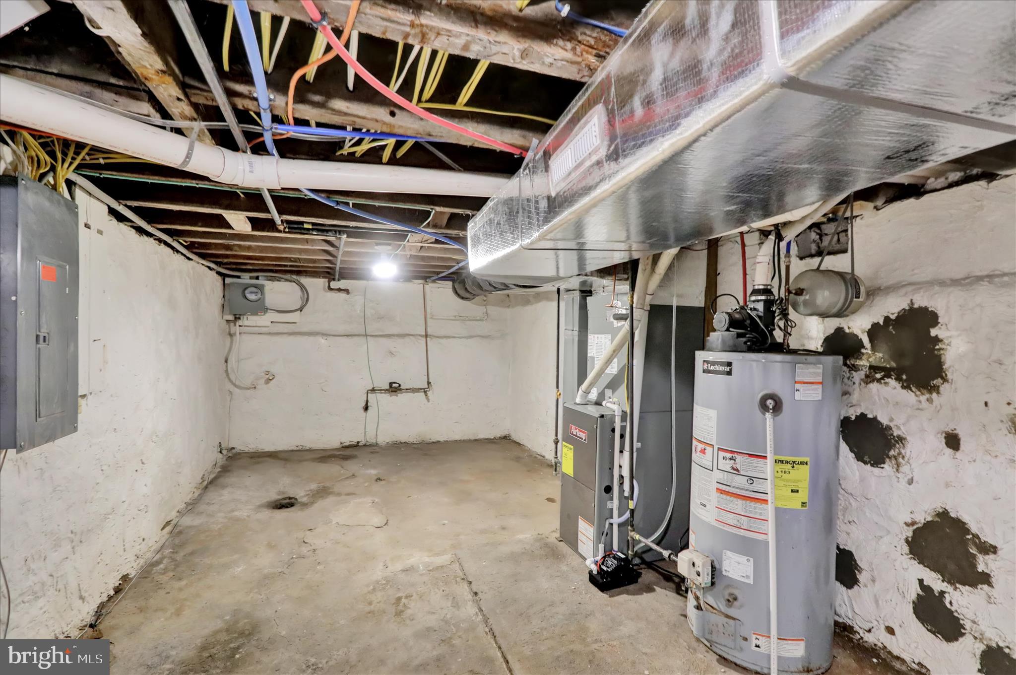 READING - Residential Lease