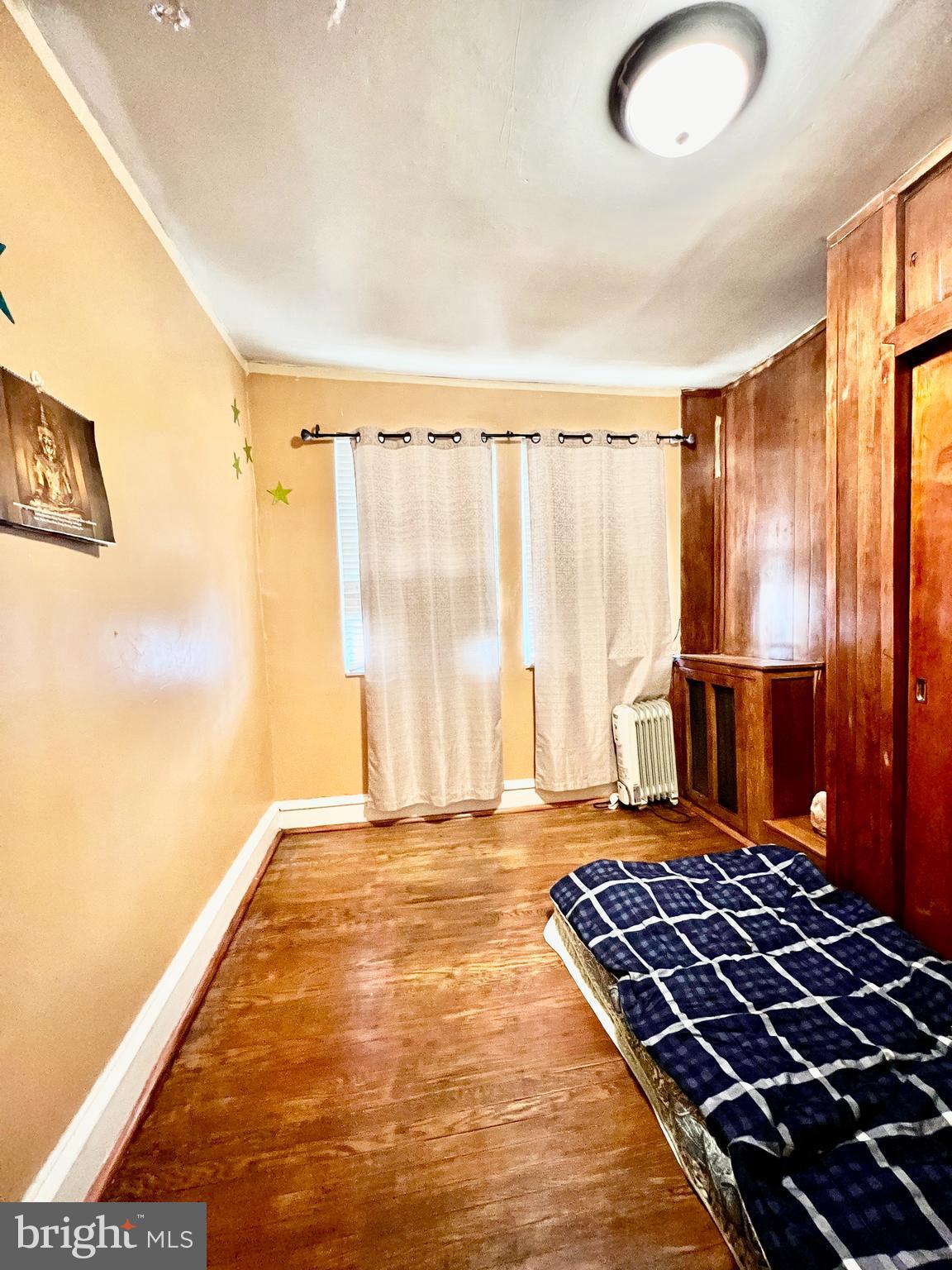 WHITMAN - Residential