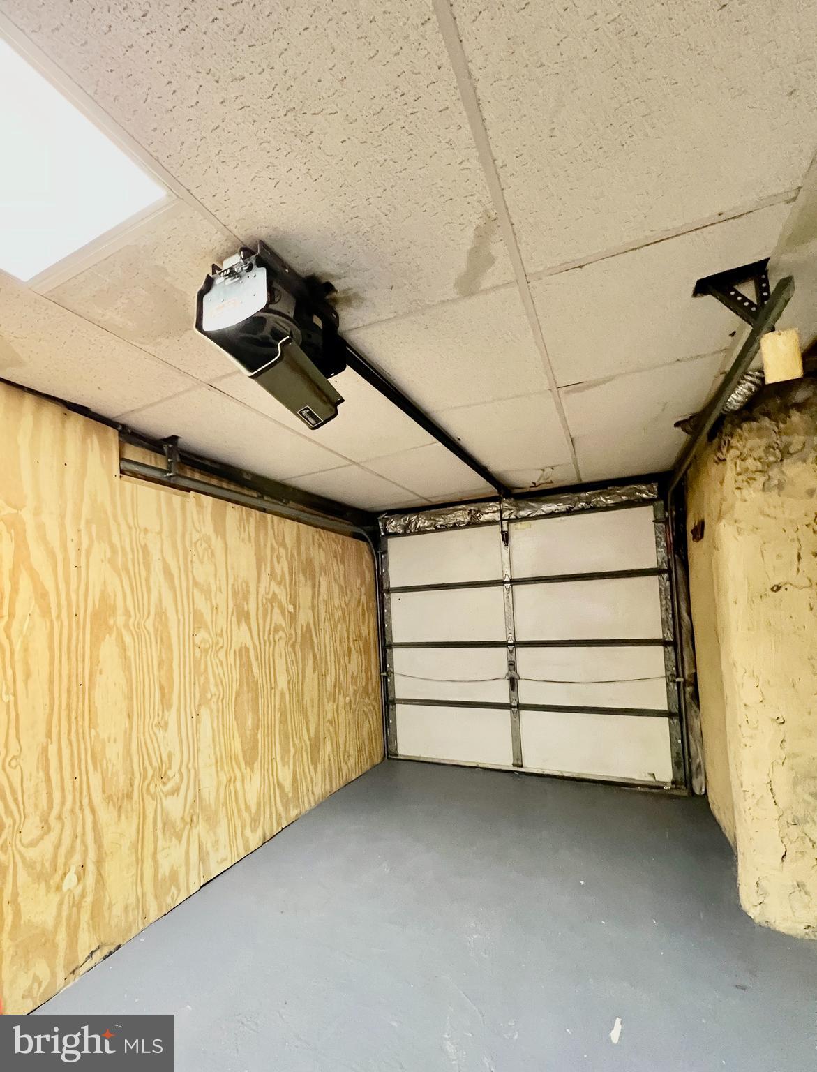 WHITMAN - Residential