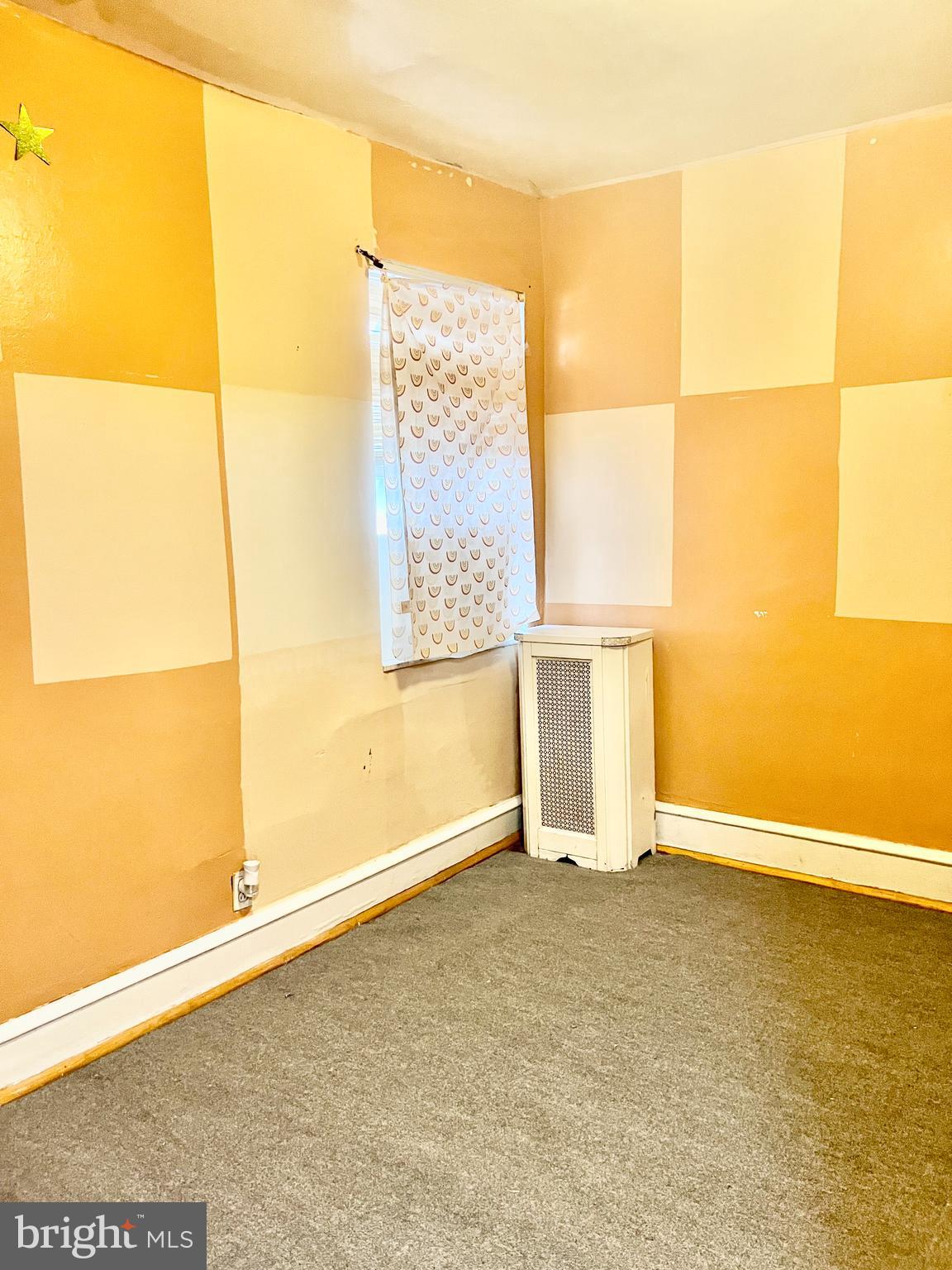 WHITMAN - Residential