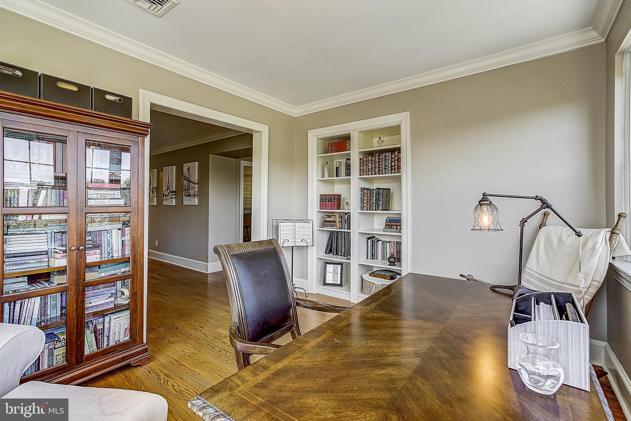 MERION MANOR - Residential