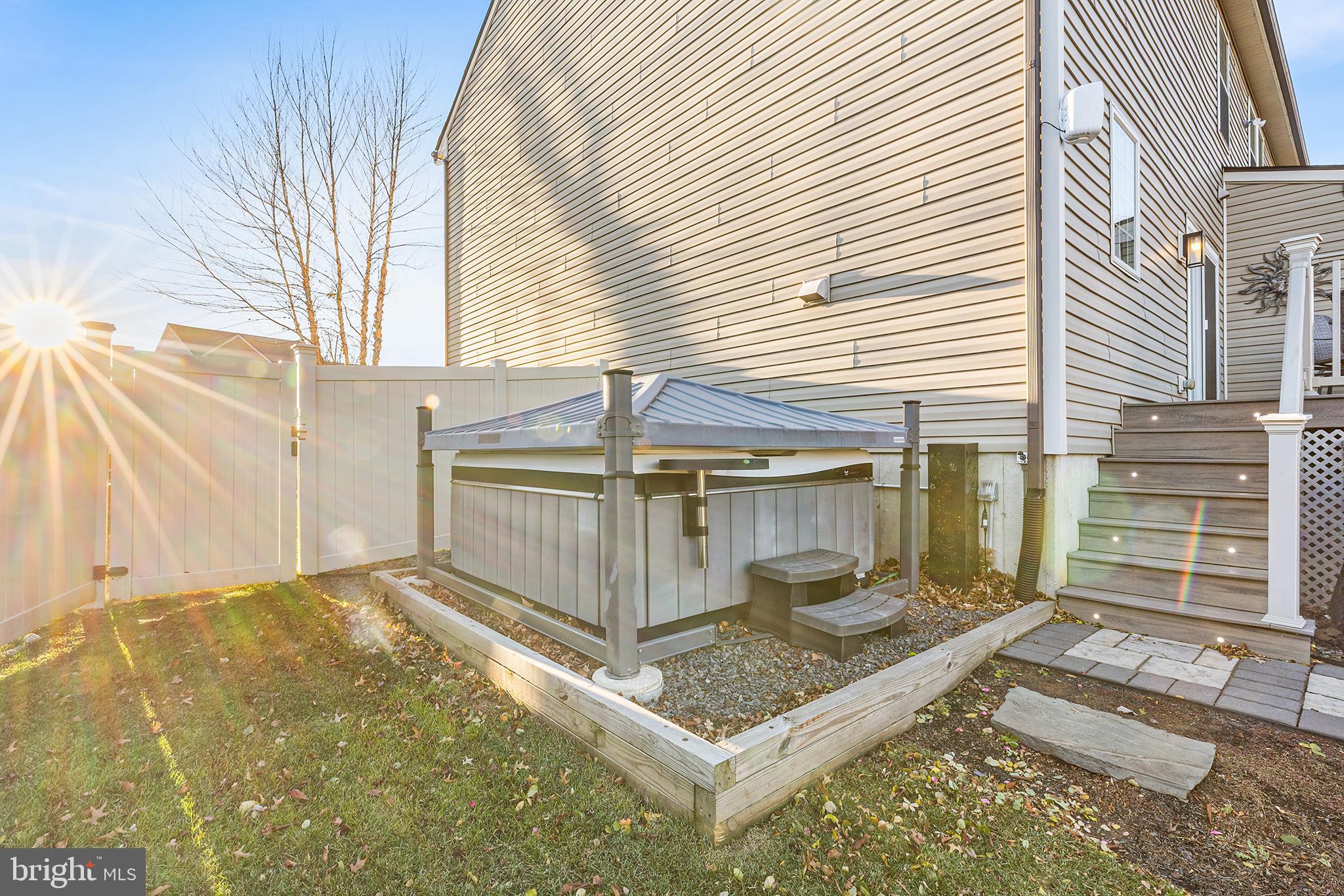 COBBLESTONE ESTATES - Residential