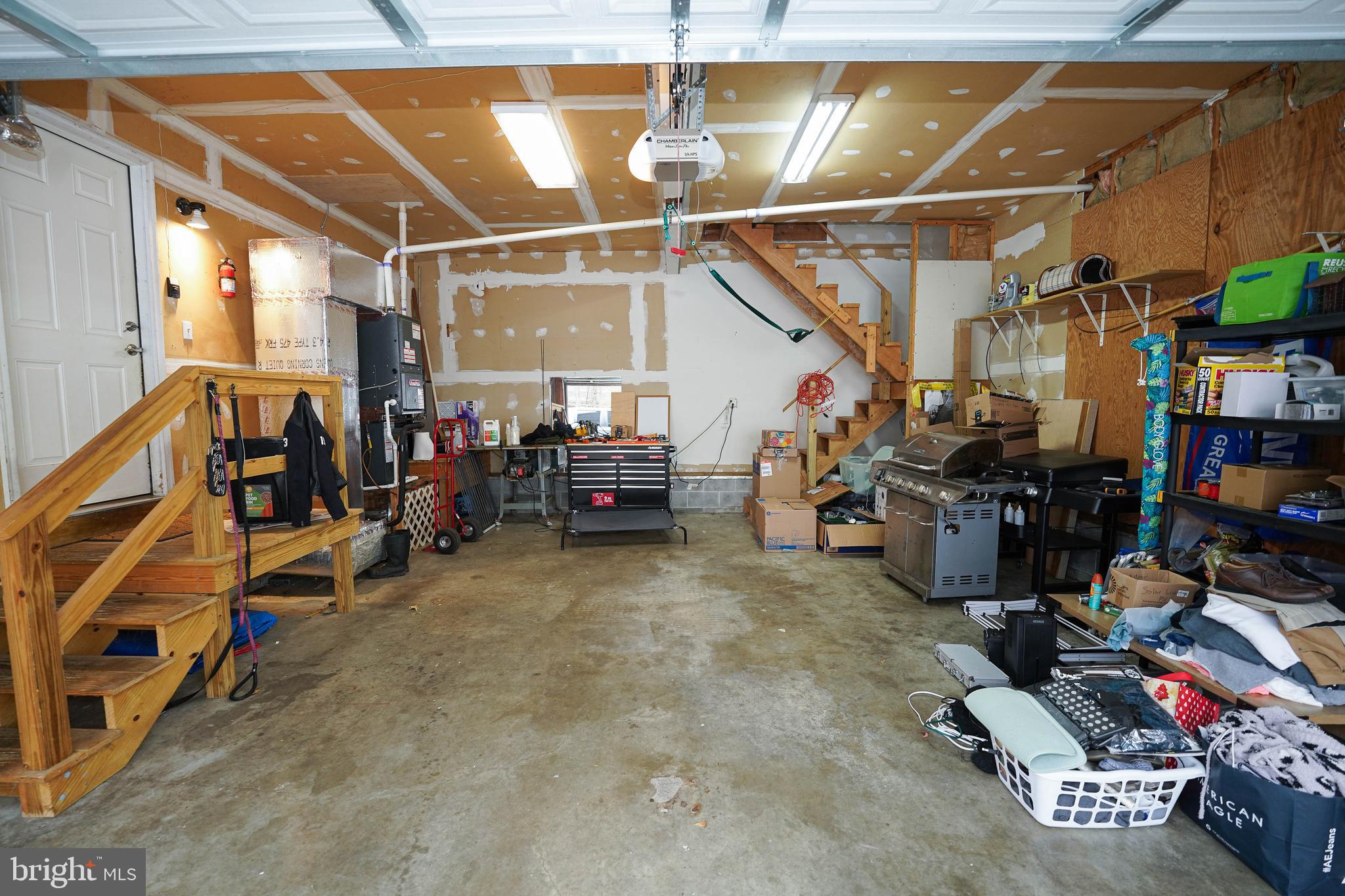 VILLAGE OF NASSAWANGO - Residential Lease