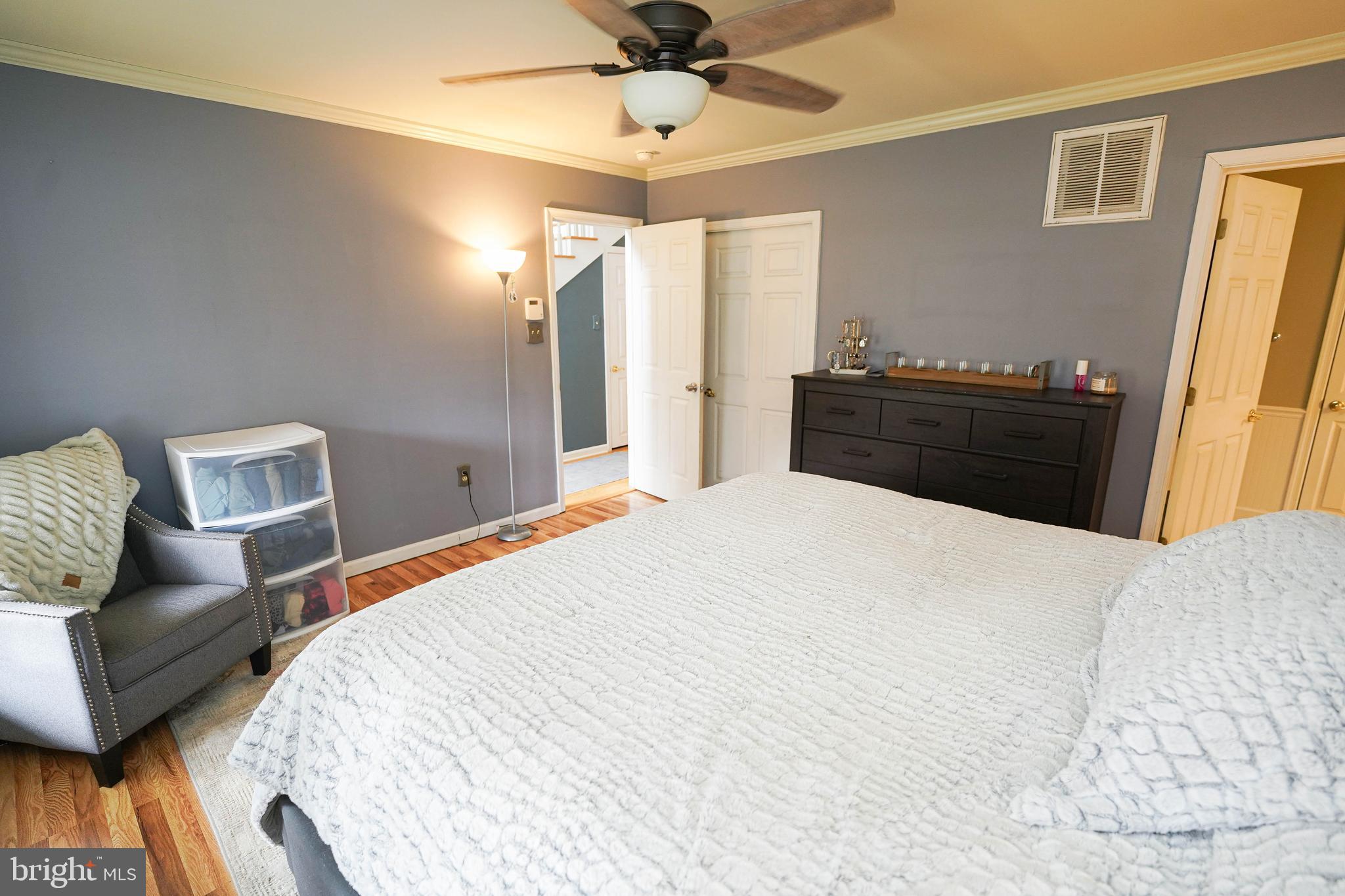 VILLAGE OF NASSAWANGO - Residential Lease