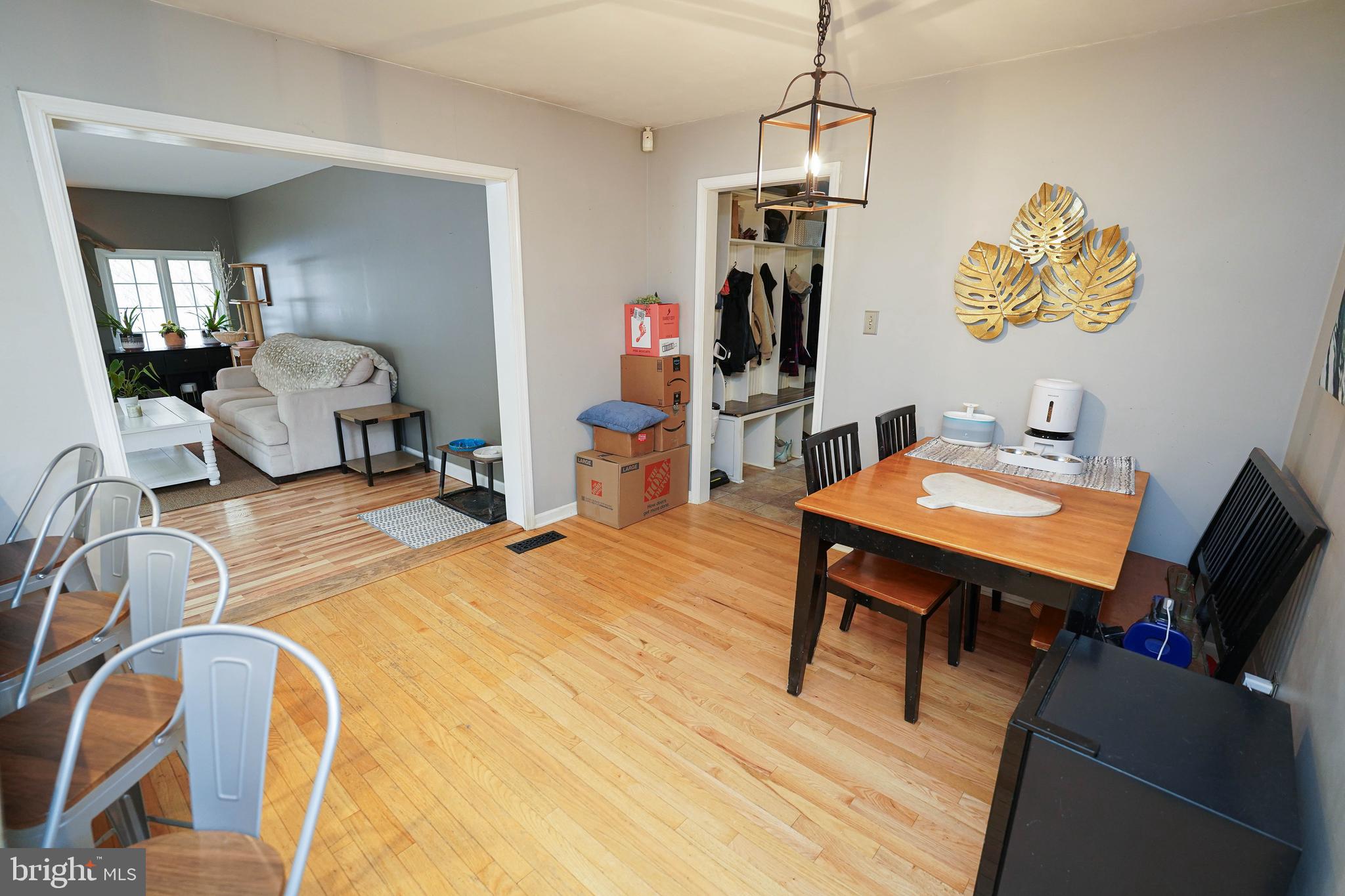 VILLAGE OF NASSAWANGO - Residential Lease