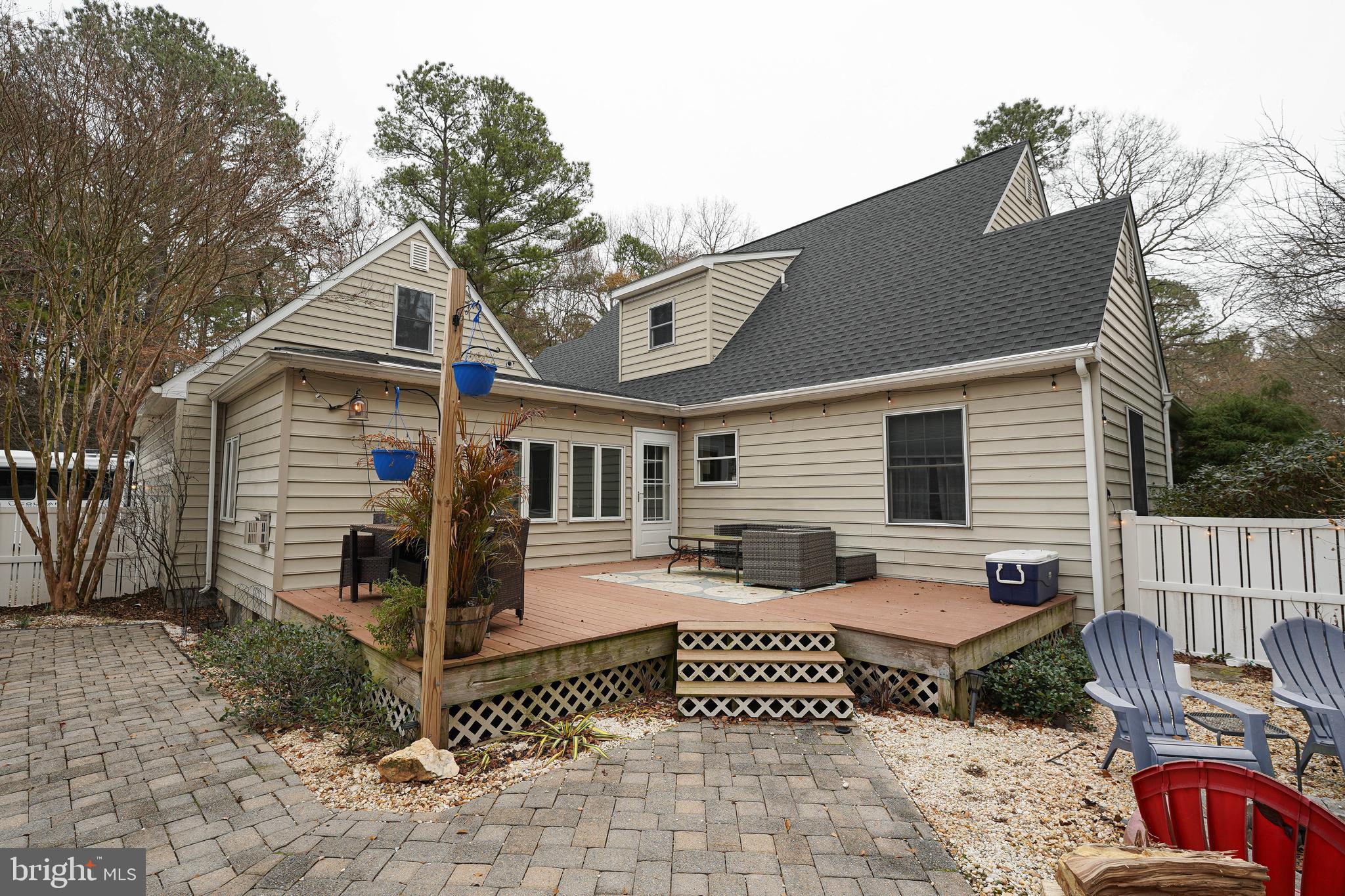 VILLAGE OF NASSAWANGO - Residential Lease