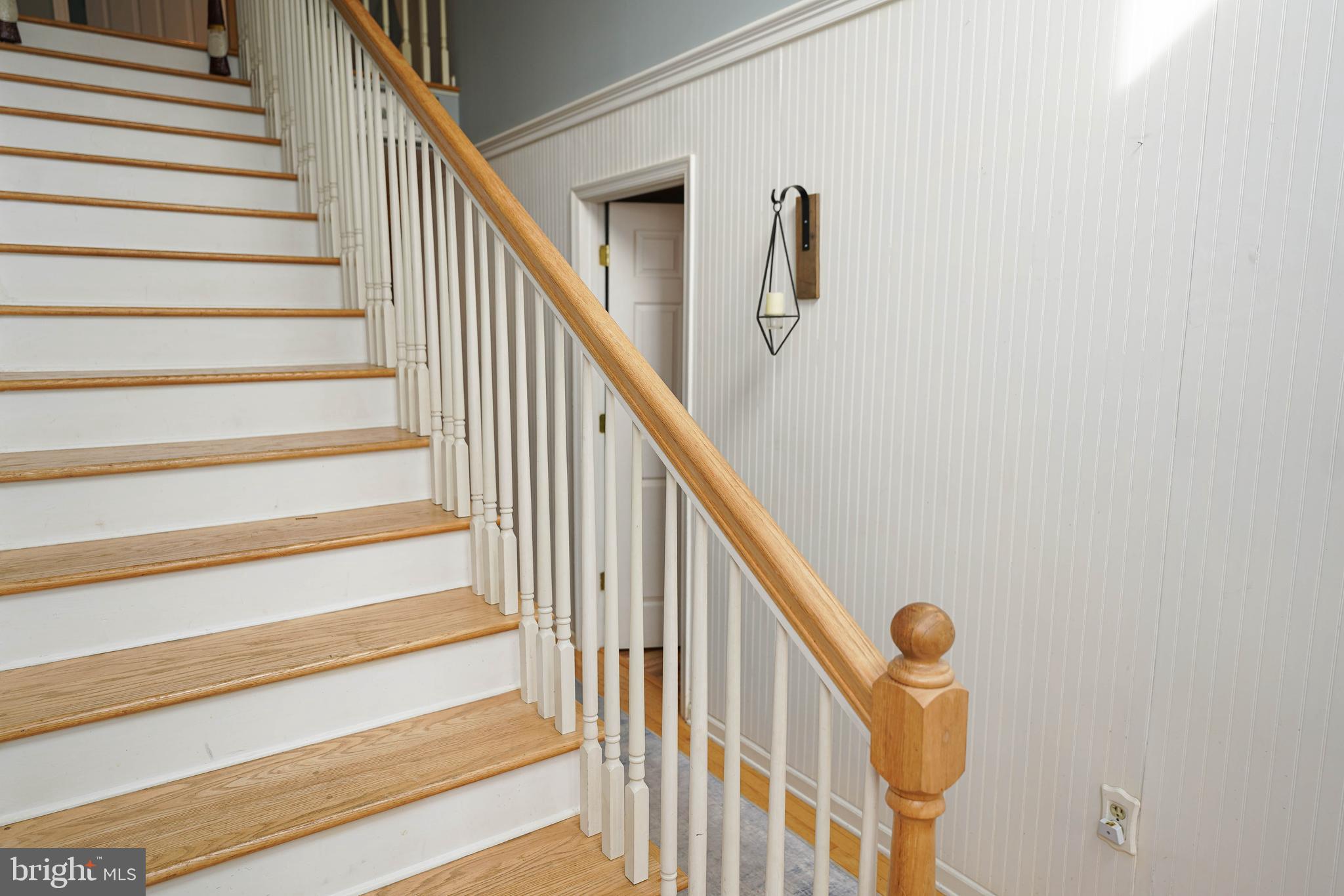 VILLAGE OF NASSAWANGO - Residential Lease