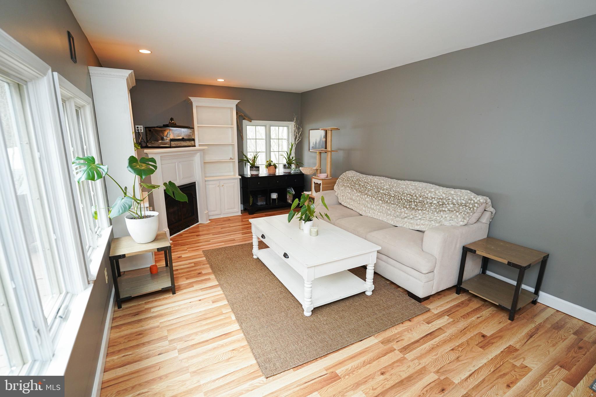 VILLAGE OF NASSAWANGO - Residential Lease