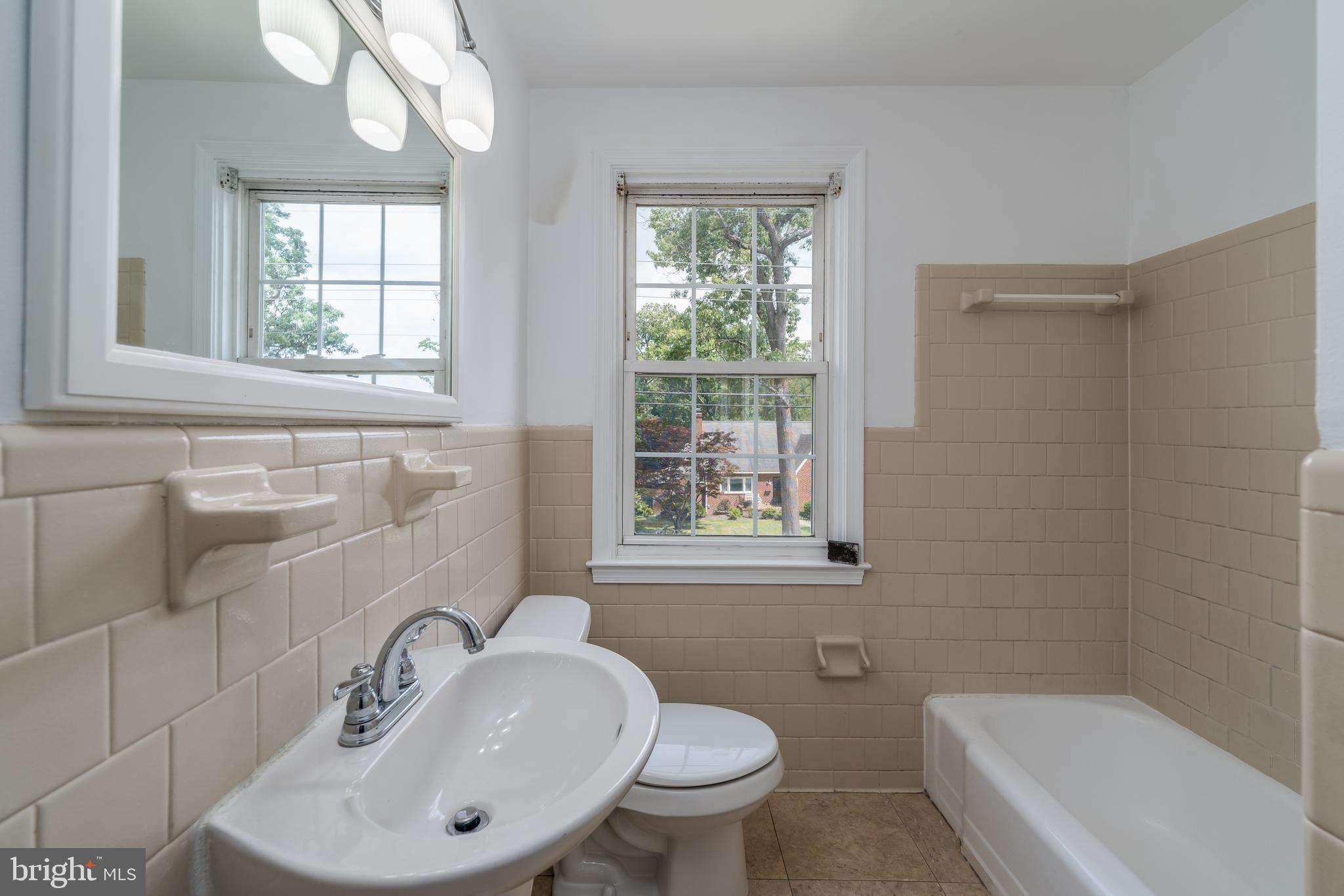 TOWSON - Residential