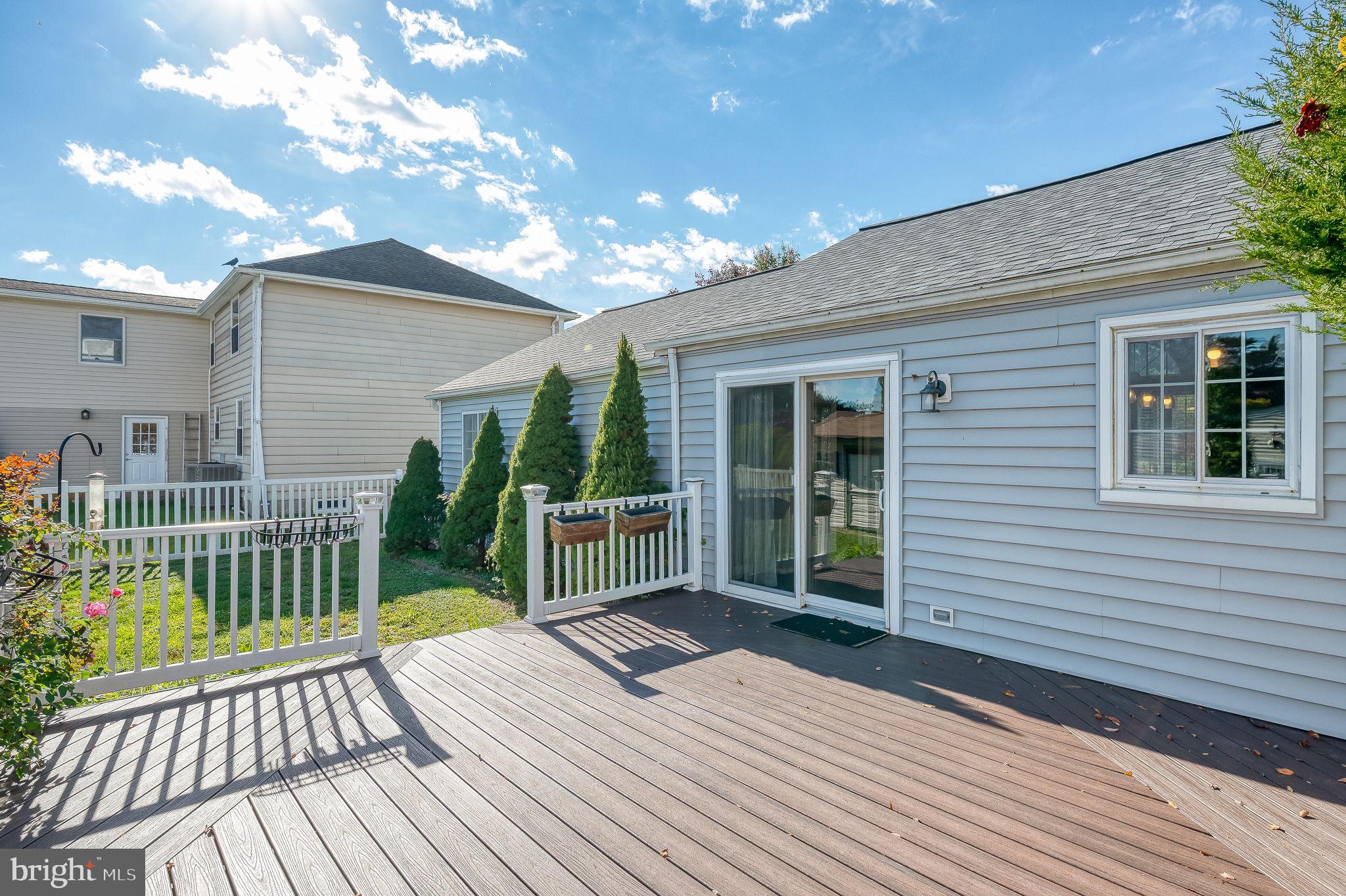 LAUREL VALLEY - Residential