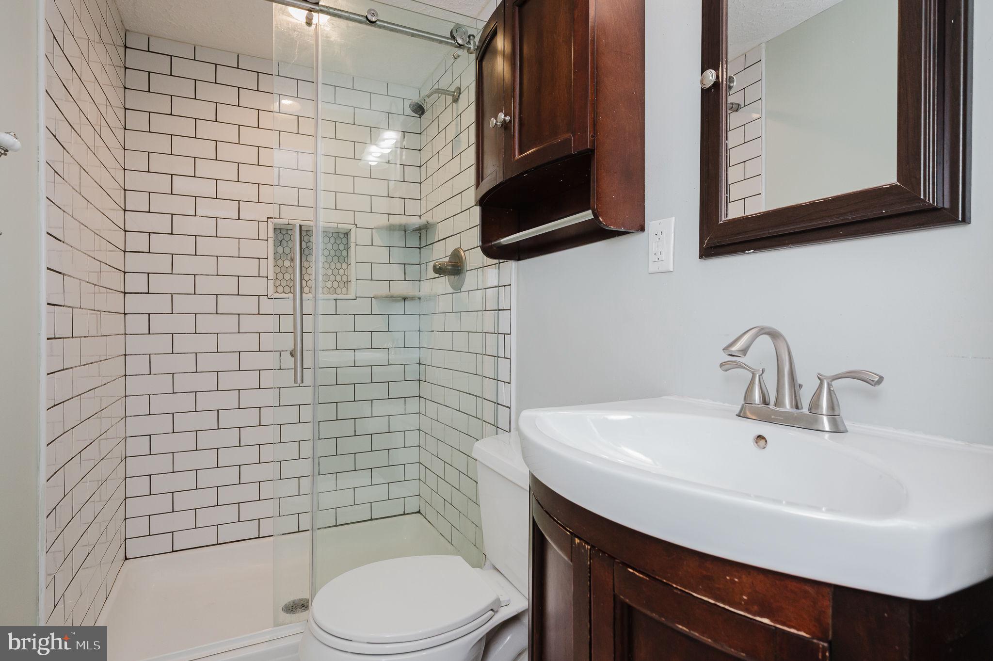 LAUREL VALLEY - Residential