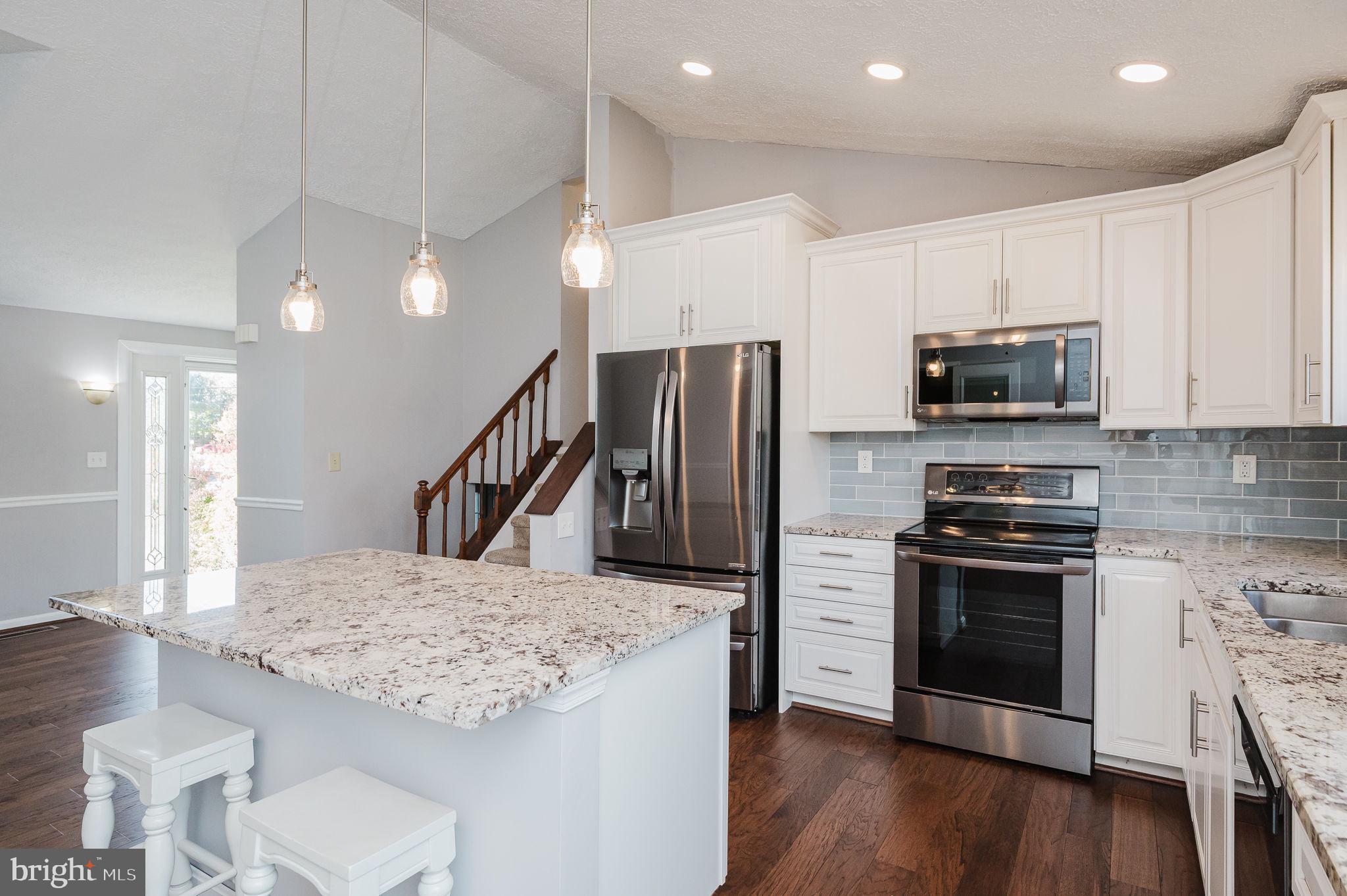 LAUREL VALLEY - Residential