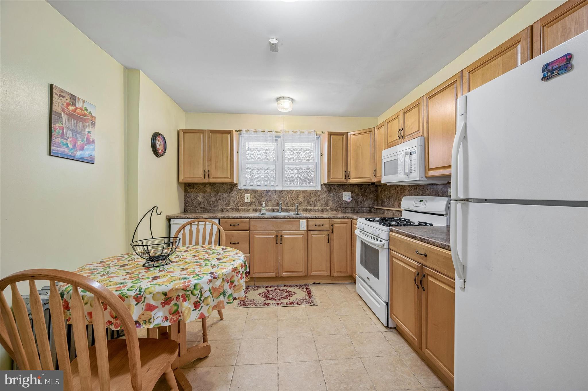 CASTOR GARDENS - Residential