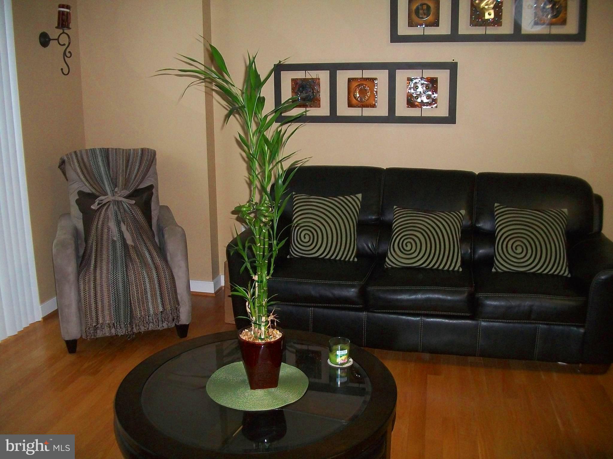 NATIONAL HARBOR - Residential Lease