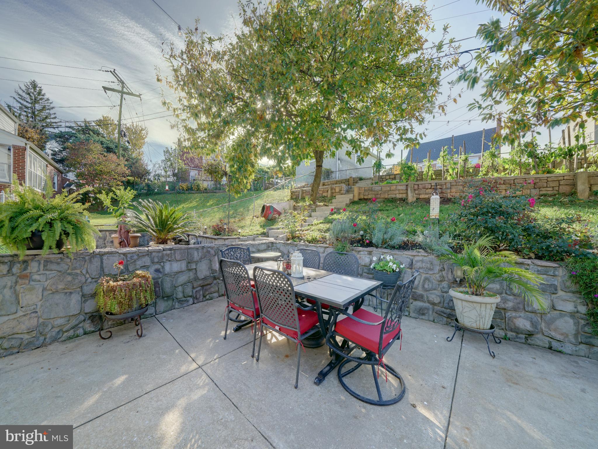 HILLBROOK - Residential