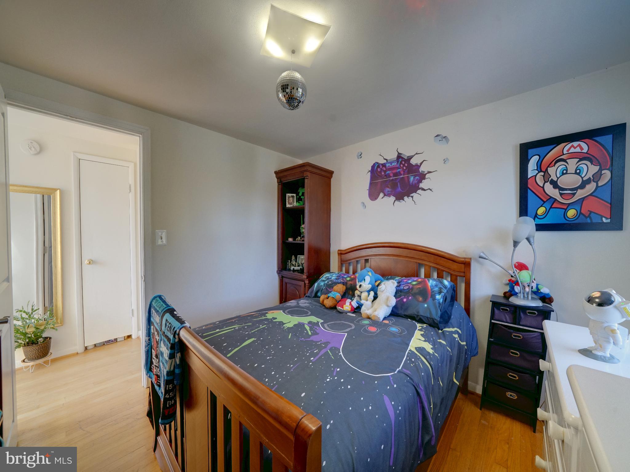 HILLBROOK - Residential