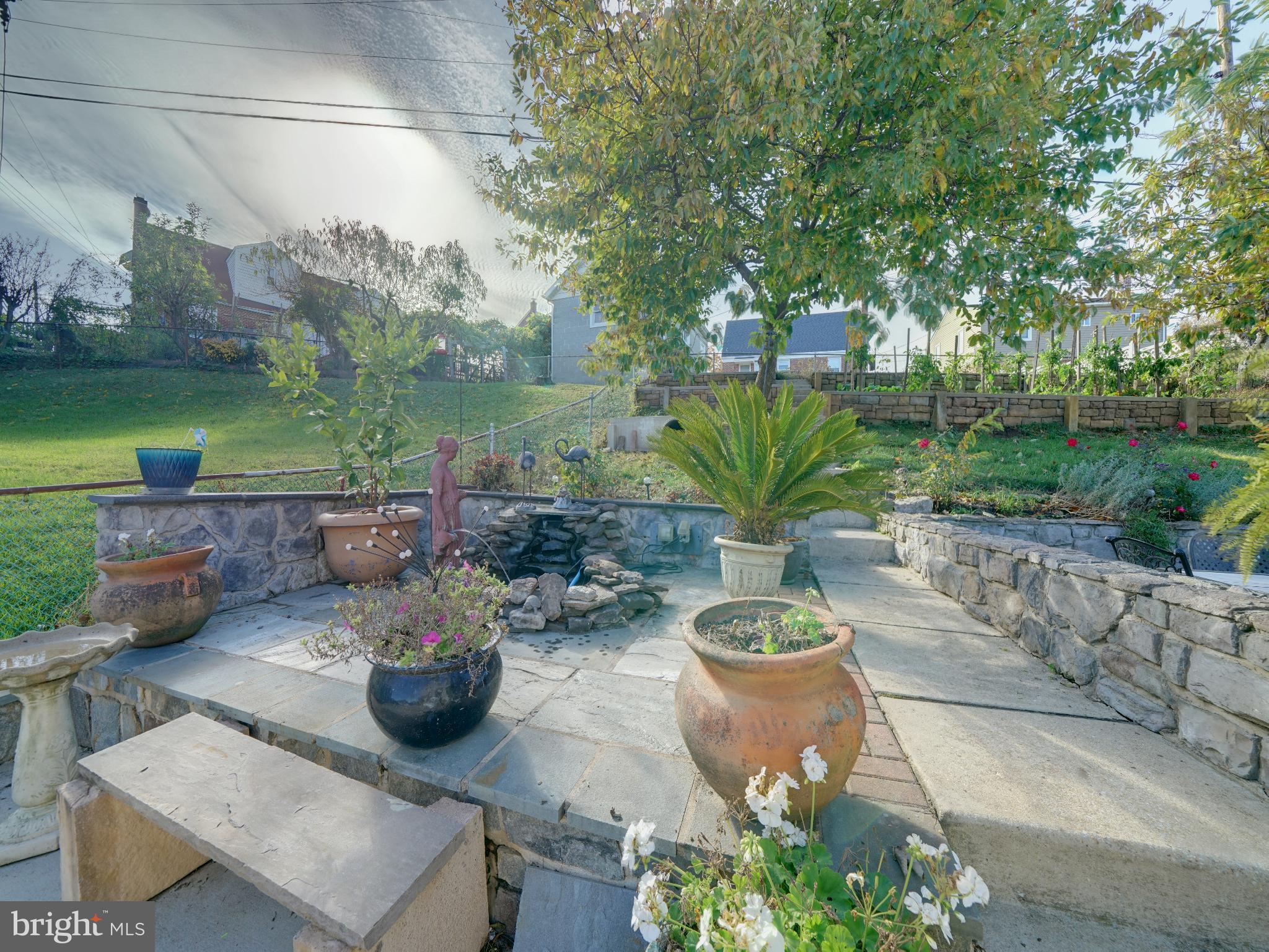 HILLBROOK - Residential