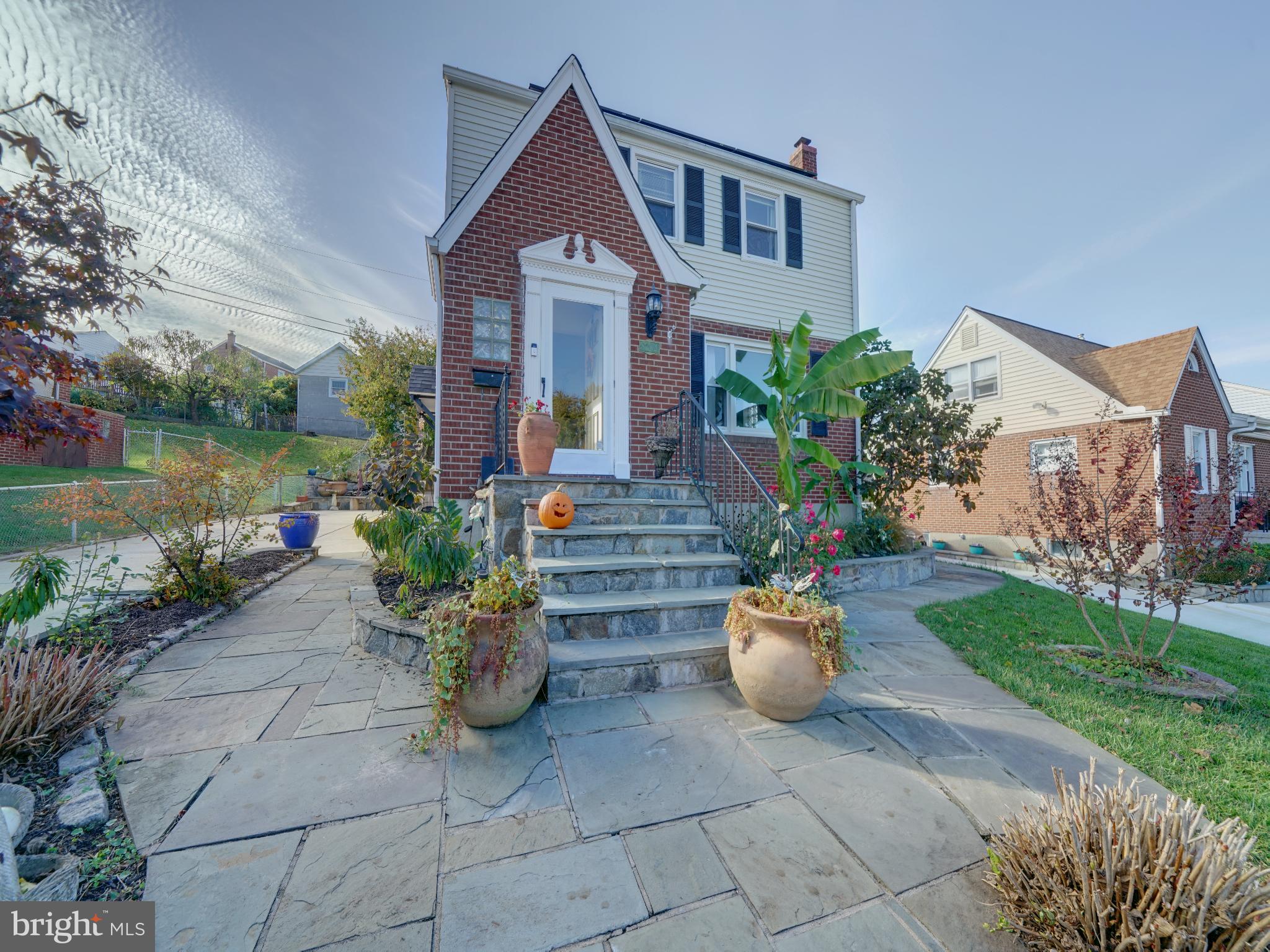 HILLBROOK - Residential