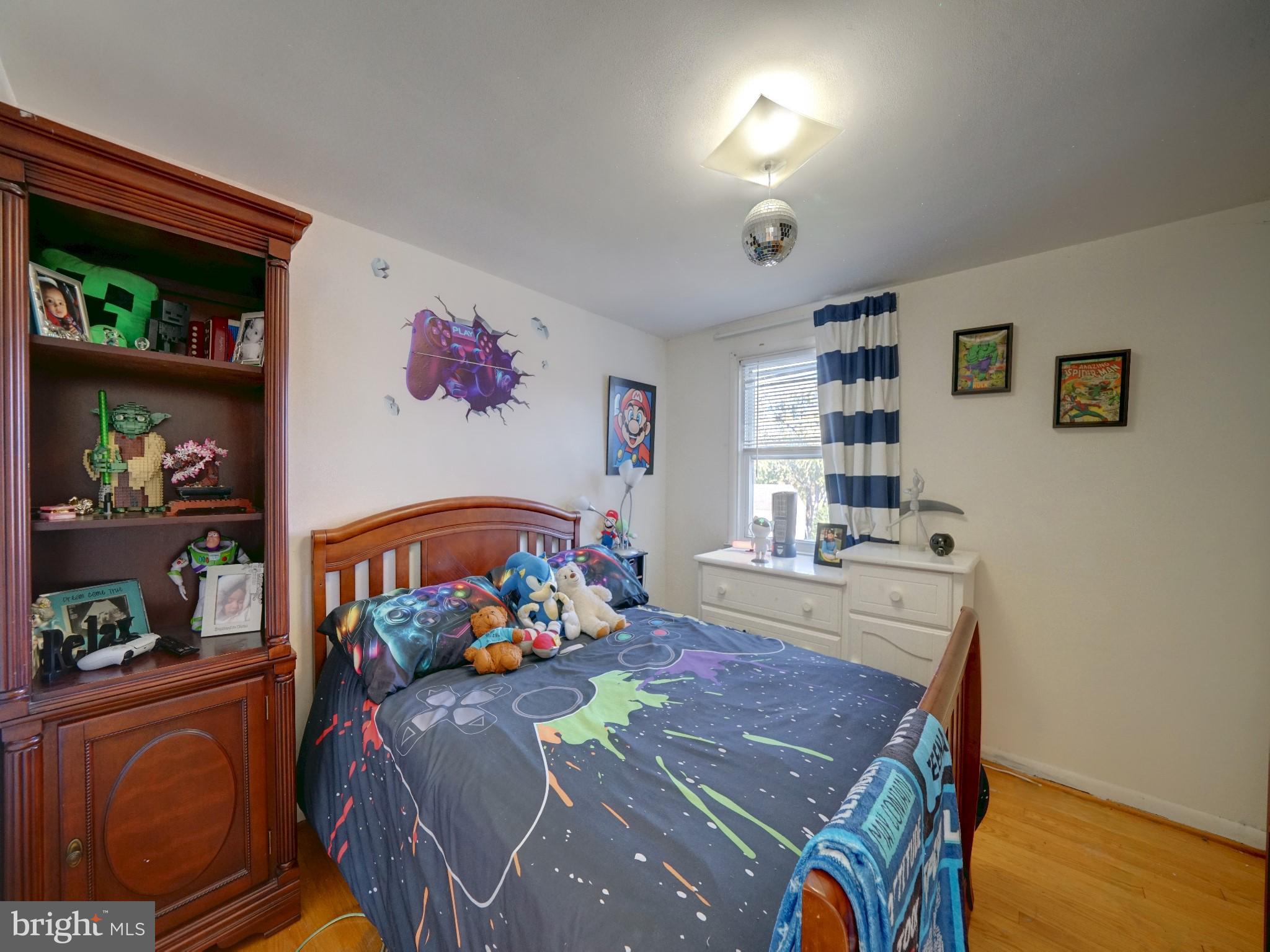 HILLBROOK - Residential