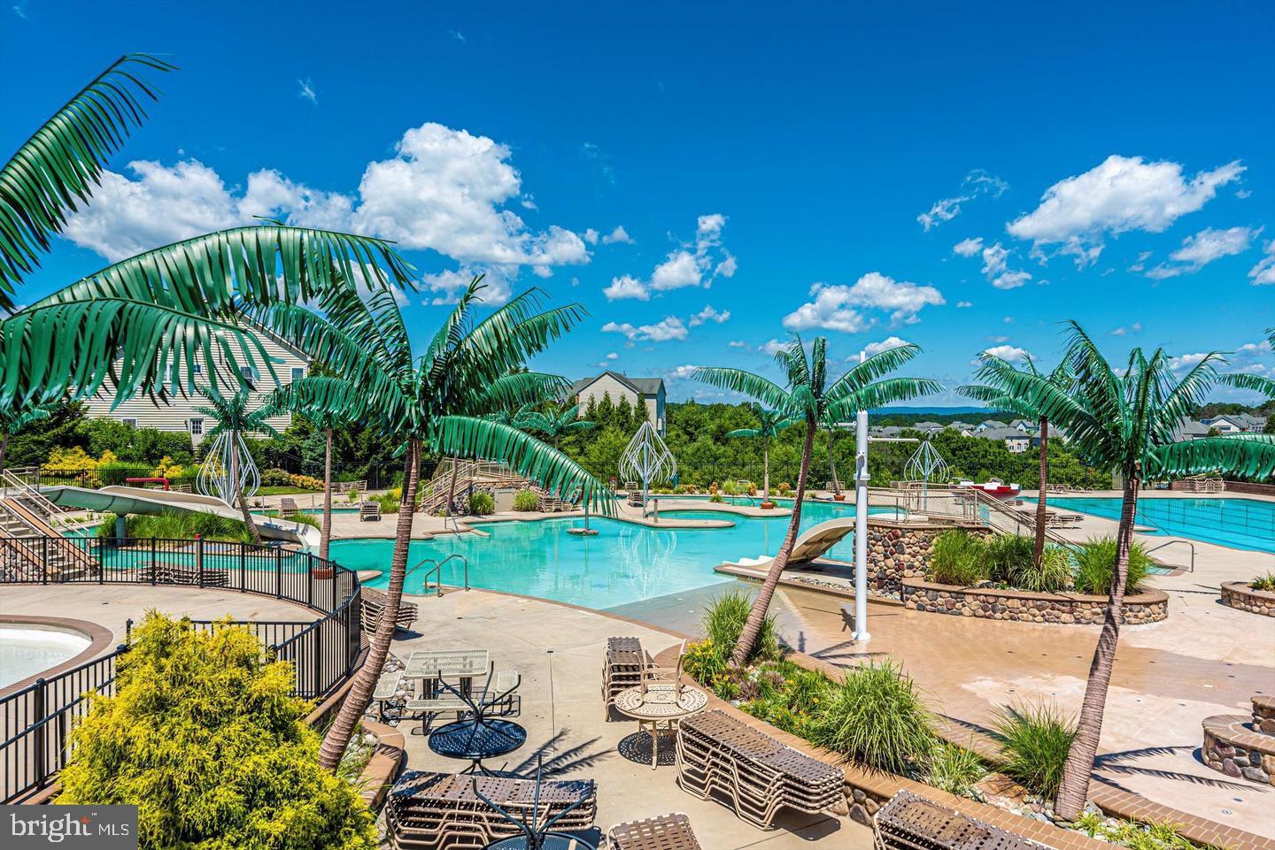 VILLAGES OF URBANA - Residential Lease