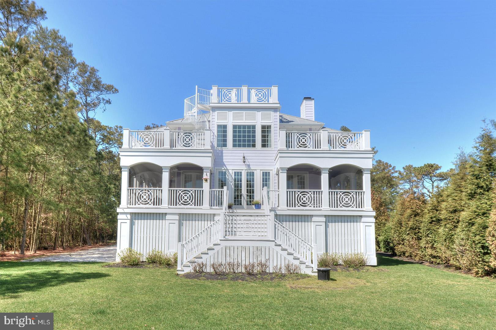 NORTH SHORES - Residential