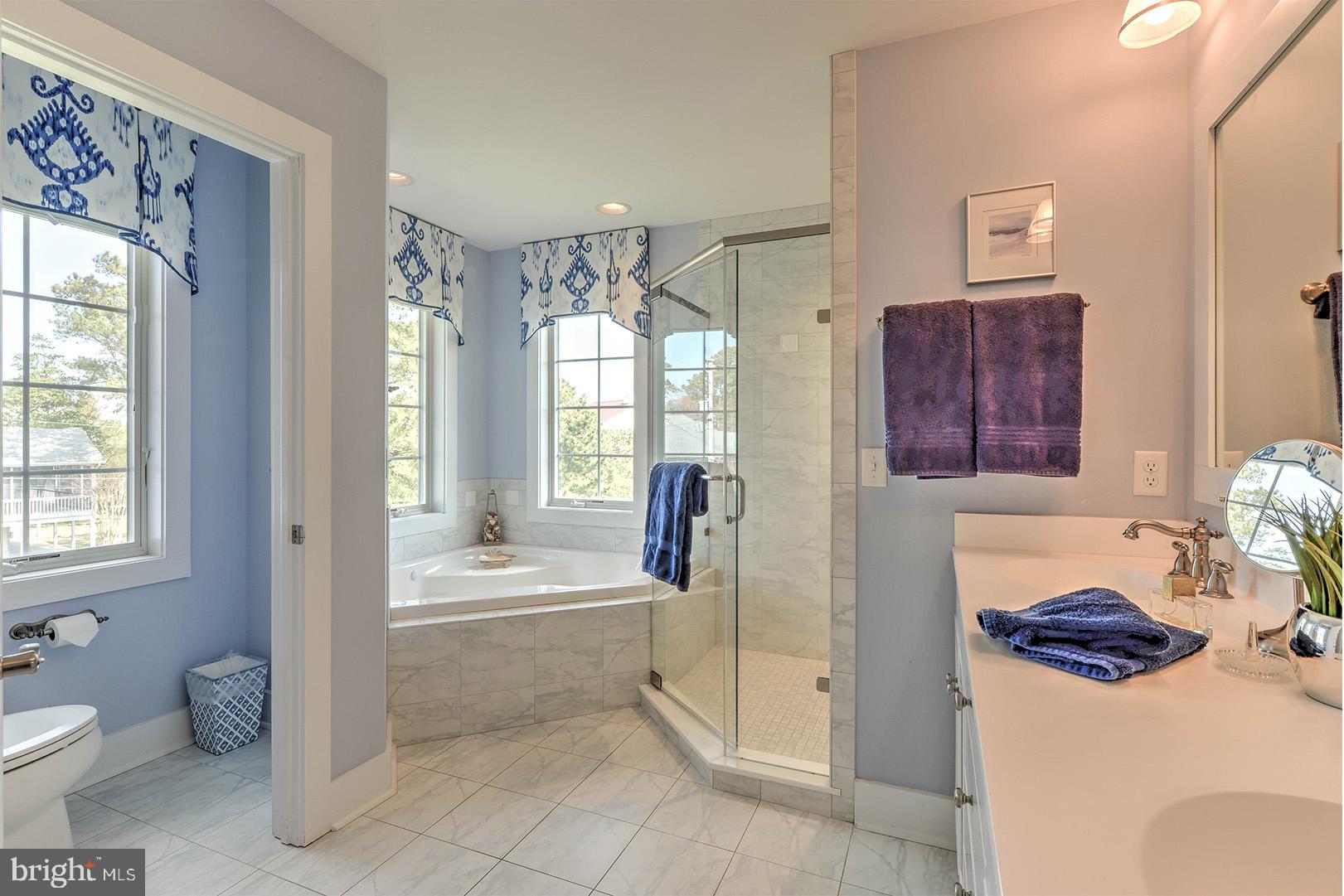 NORTH SHORES - Residential