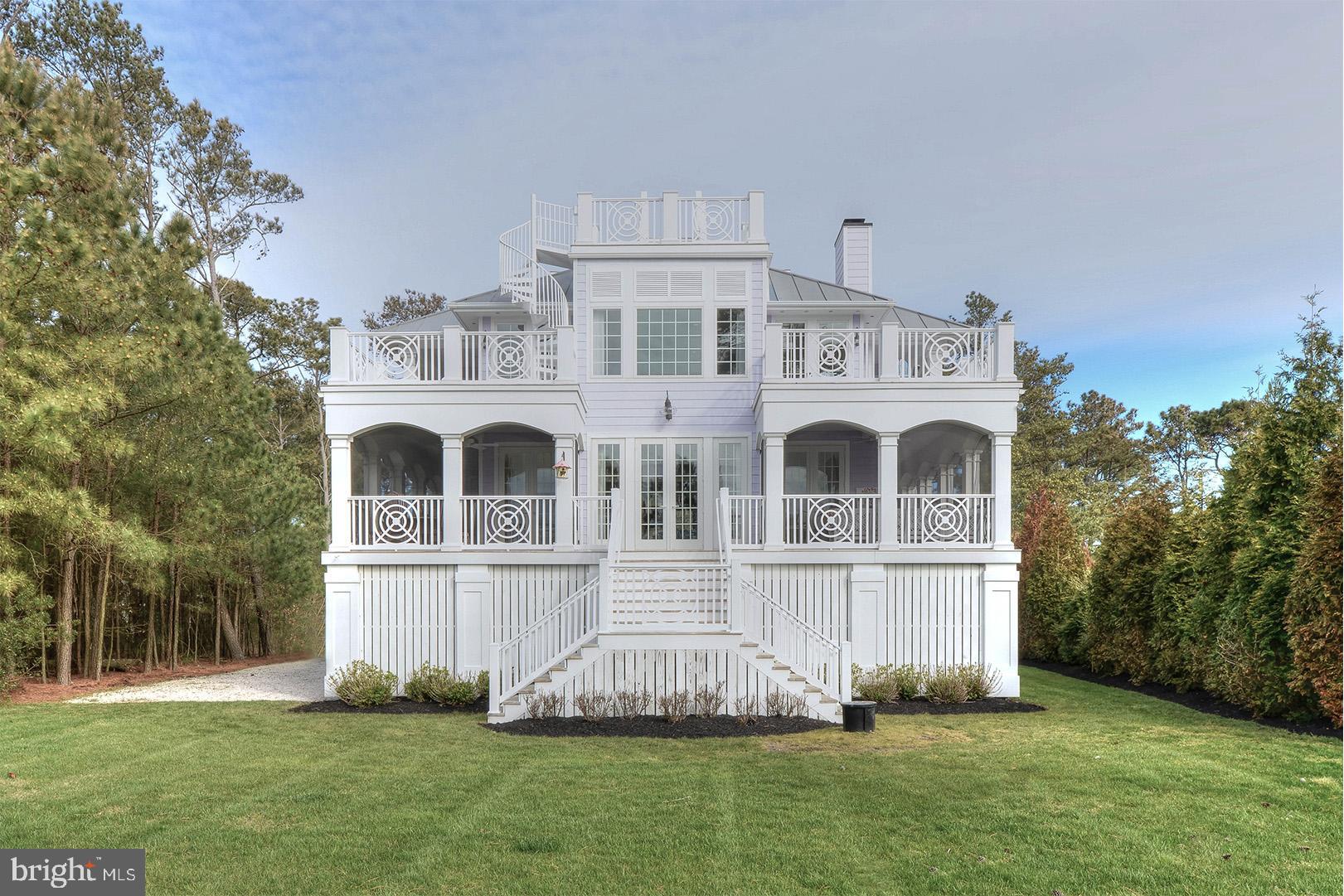 NORTH SHORES - Residential