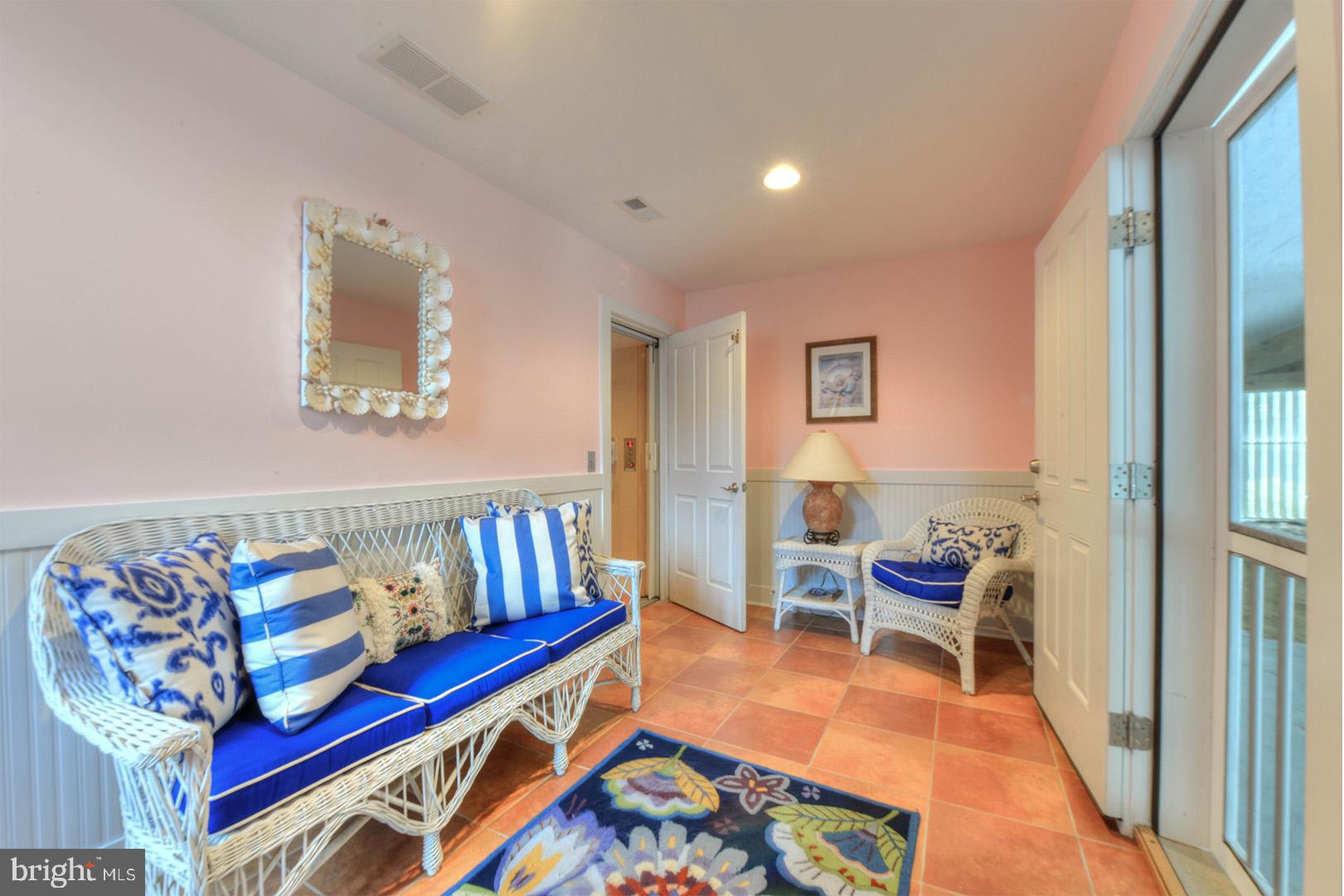 NORTH SHORES - Residential