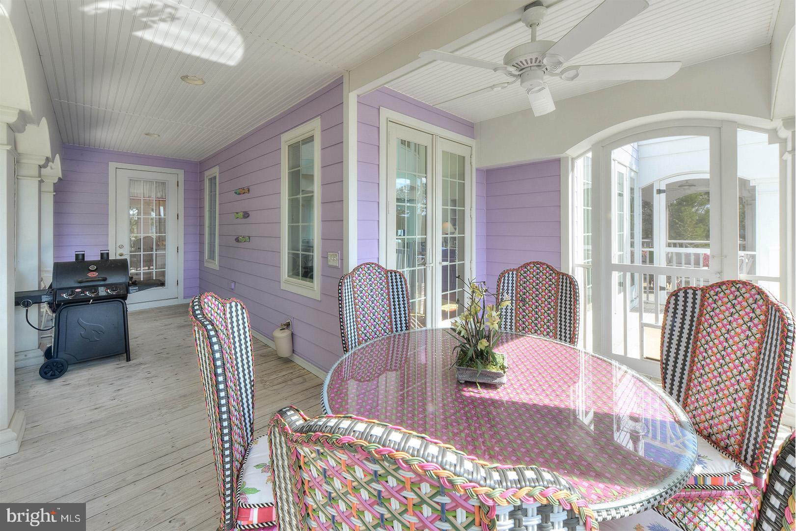 NORTH SHORES - Residential