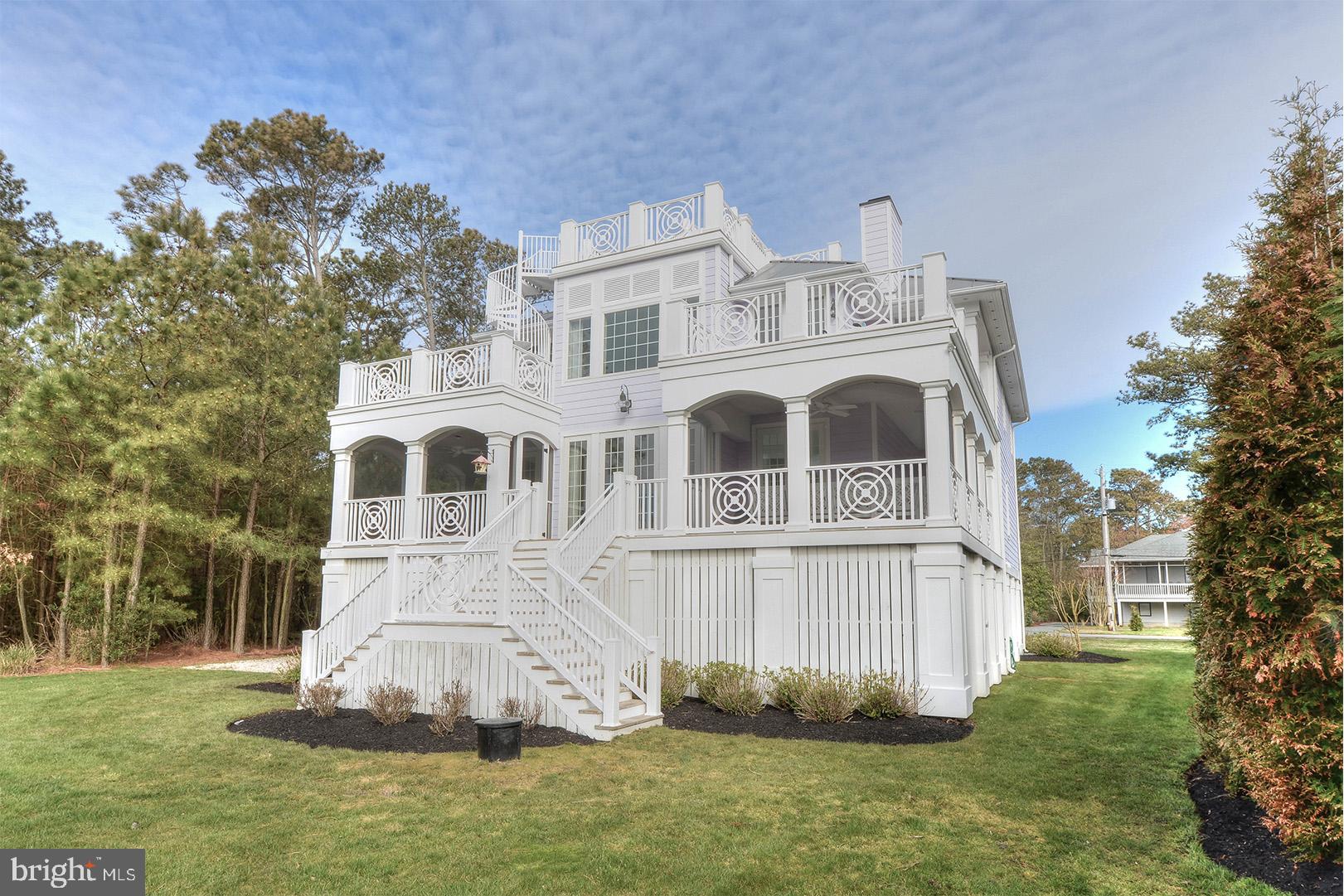 NORTH SHORES - Residential